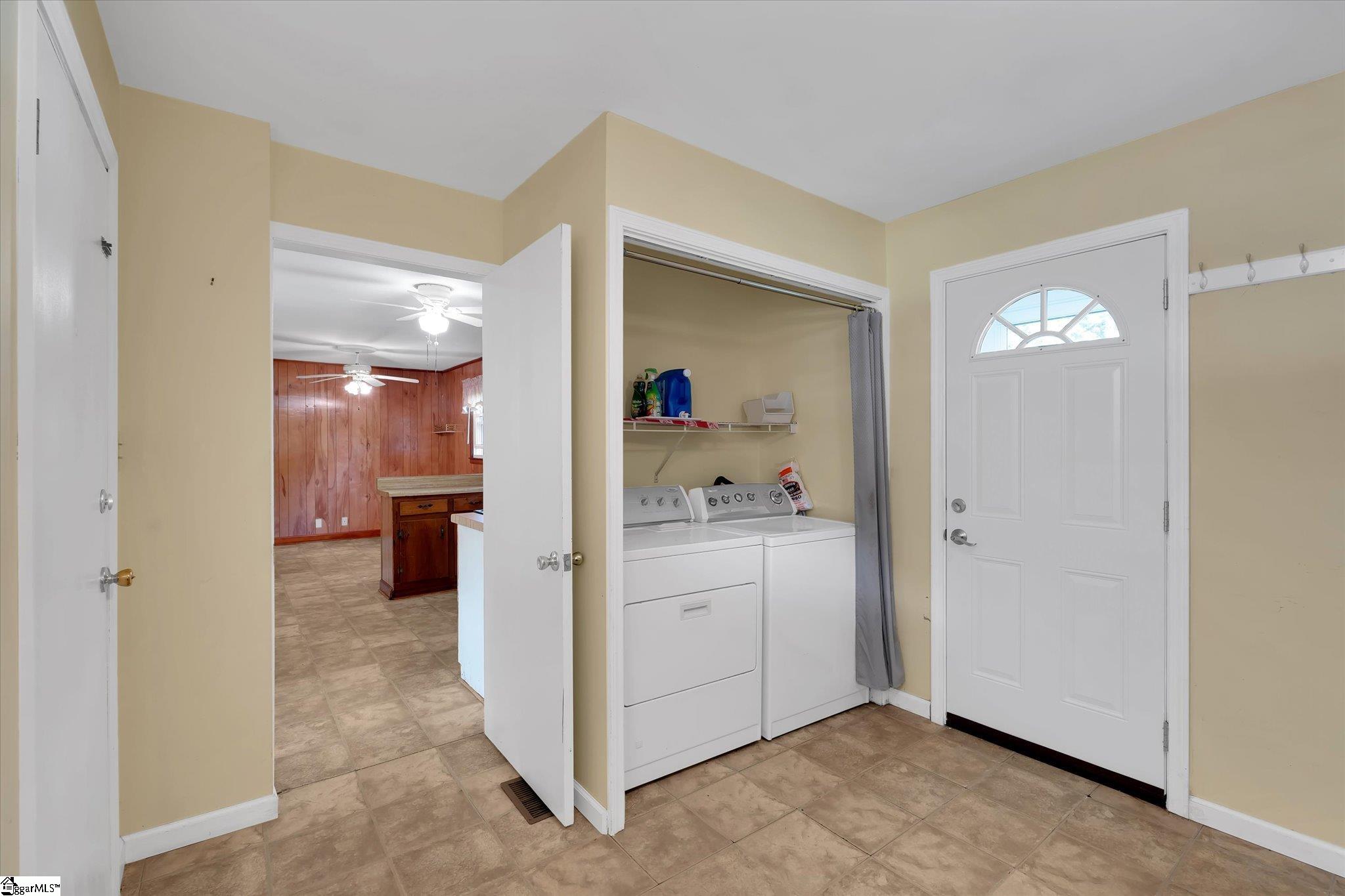 110 Cherrylane Drive Greenville, SC 29617-2515