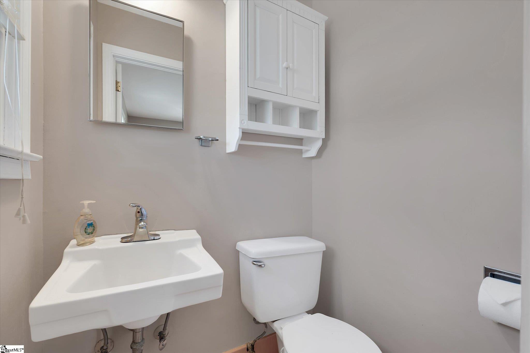 110 Cherrylane Drive Greenville, SC 29617-2515