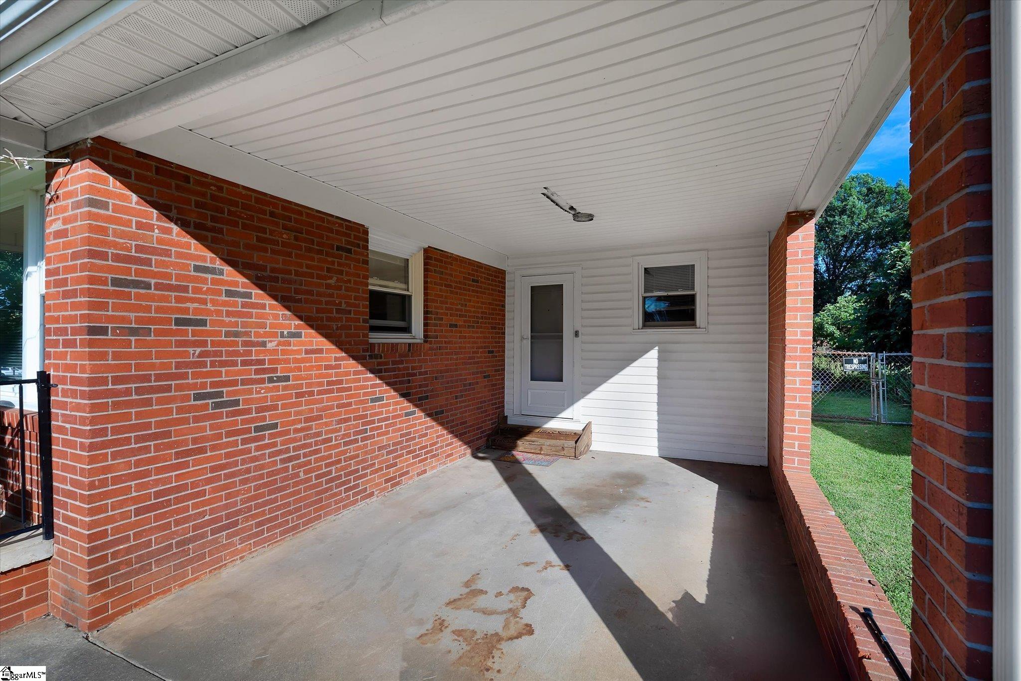 110 Cherrylane Drive Greenville, SC 29617-2515