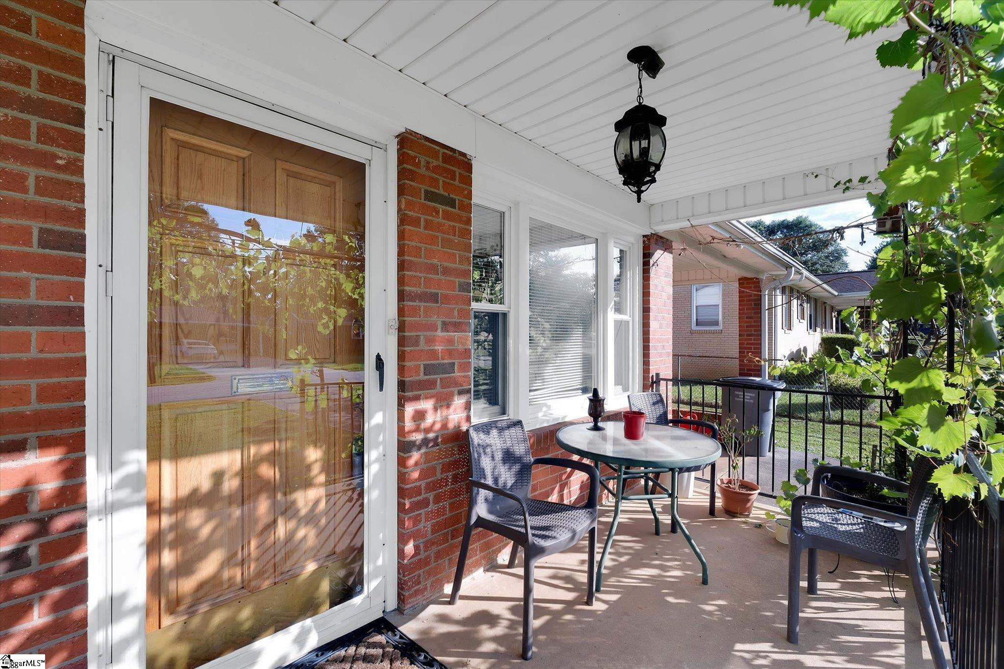 110 Cherrylane Drive Greenville, SC 29617-2515