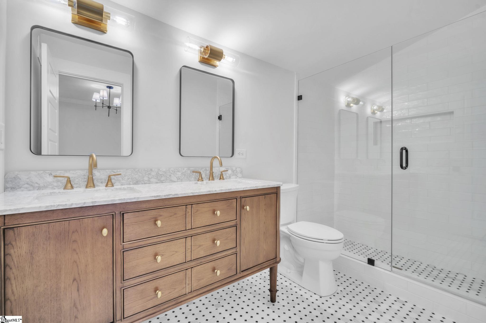 805 Green Avenue Greenville, SC 29605