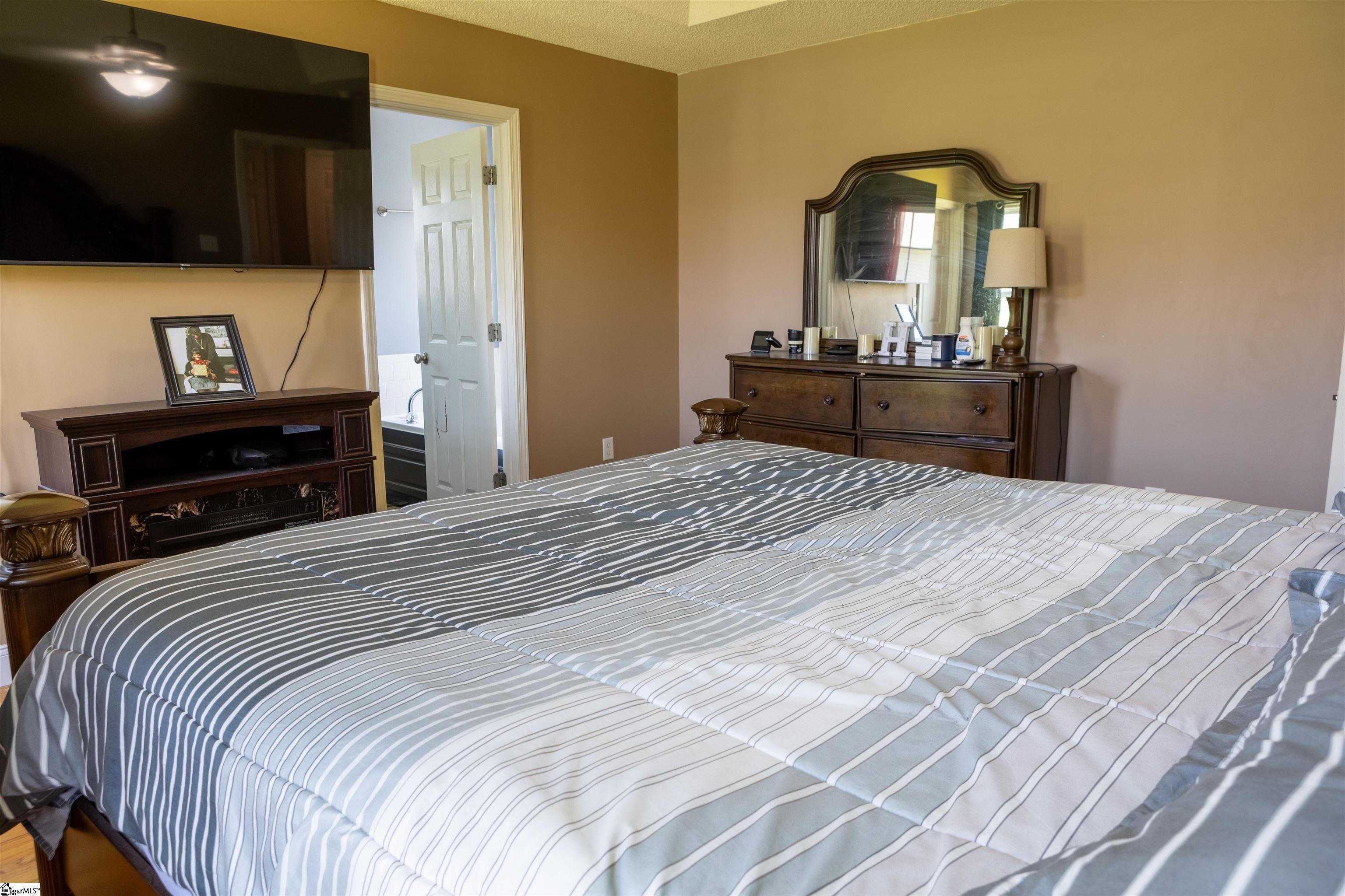 105 Hidden Springs Court Gaffney, SC 29341