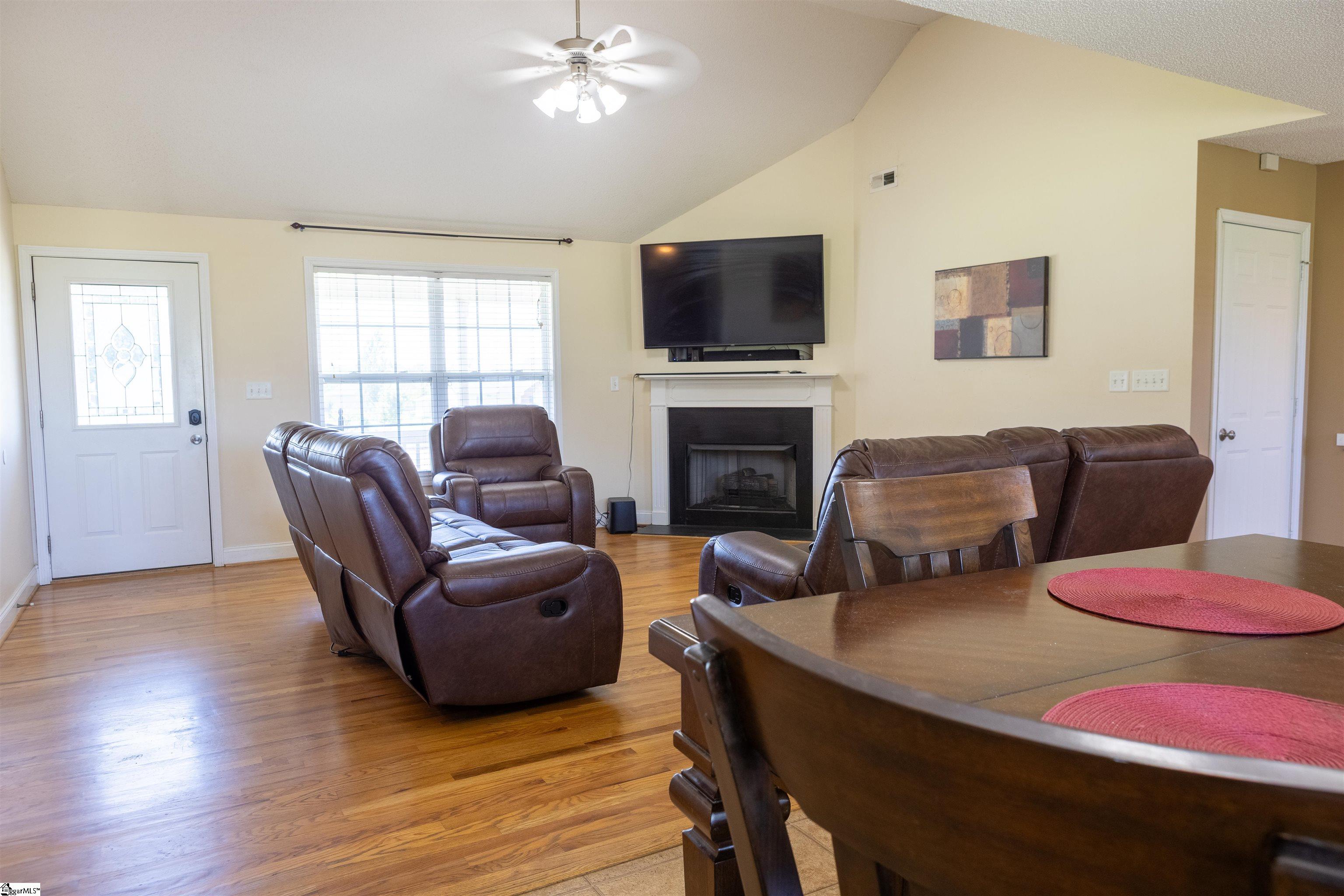 105 Hidden Springs Court Gaffney, SC 29341
