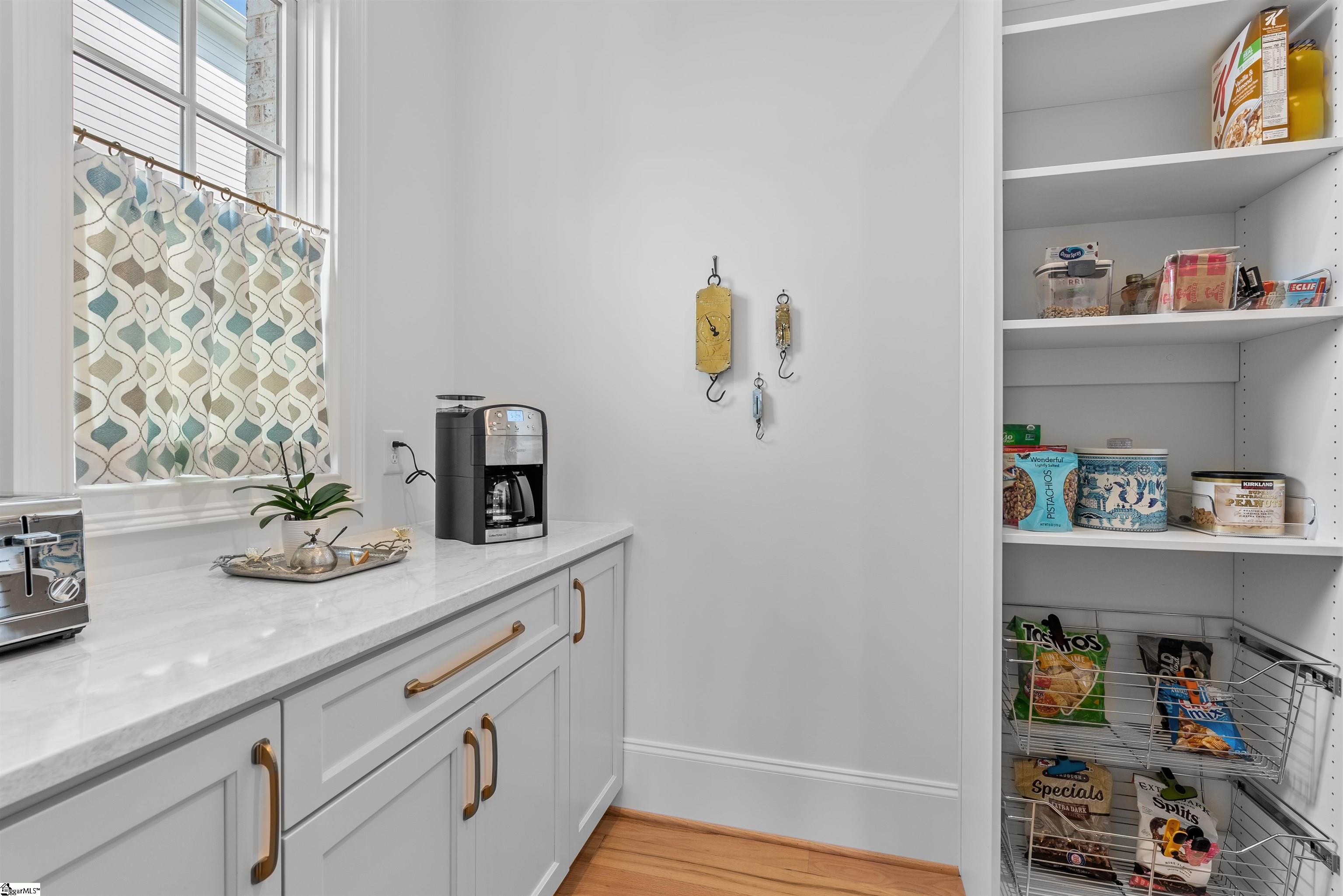 105 Burriss Drive Greenville, SC 29615