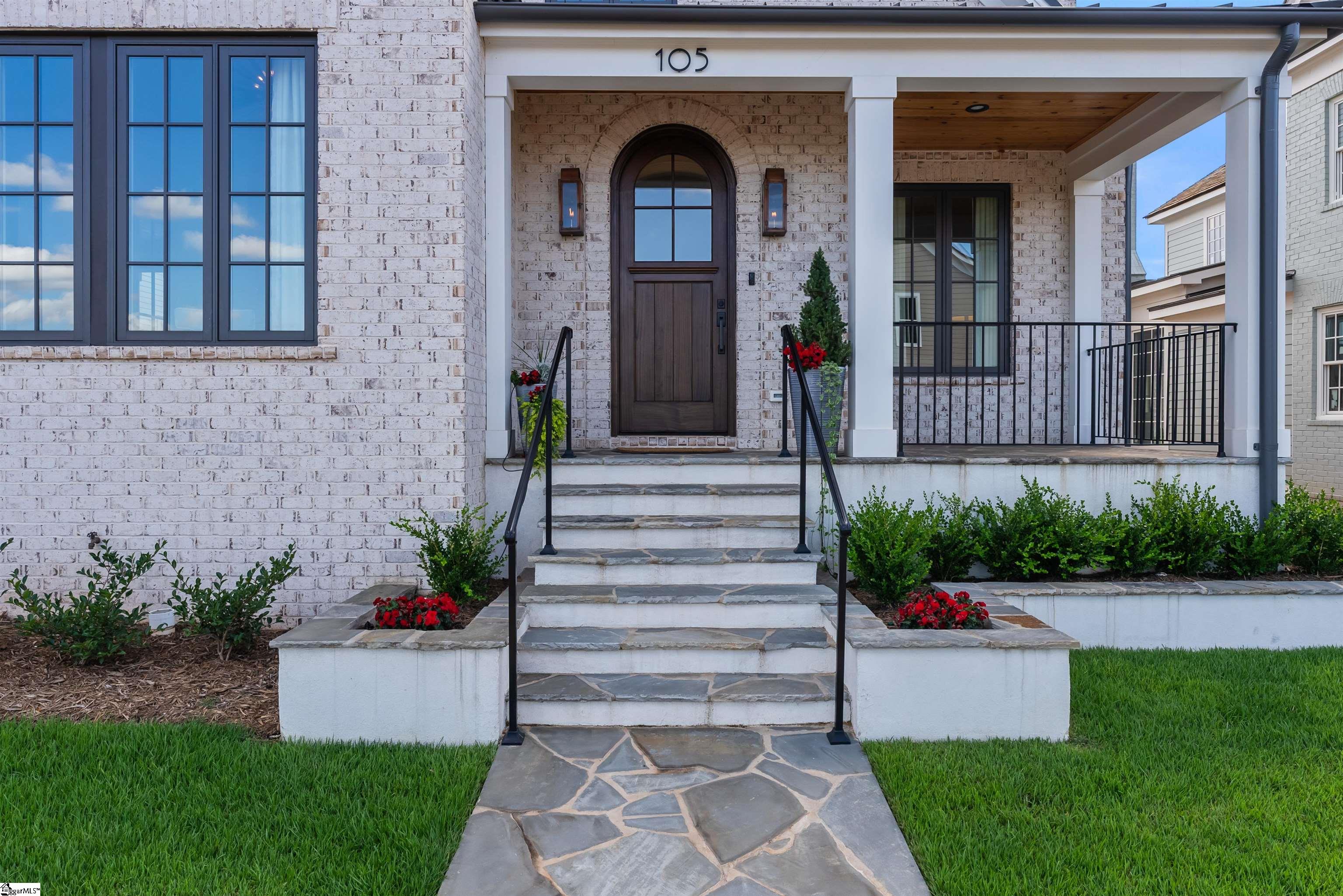105 Burriss Drive Greenville, SC 29615
