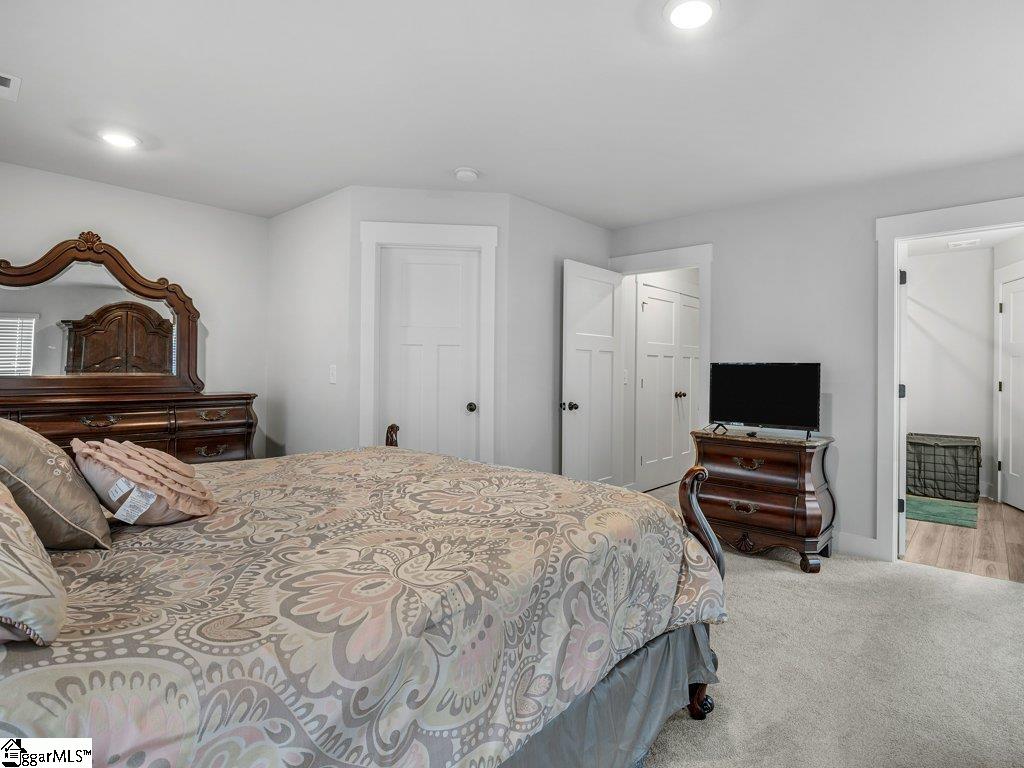 1215 Cherry Orchard Road Moore, SC 29369