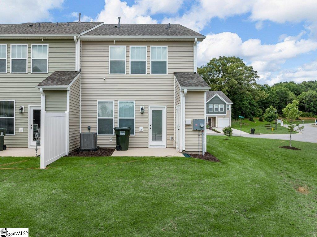 1215 Cherry Orchard Road Moore, SC 29369
