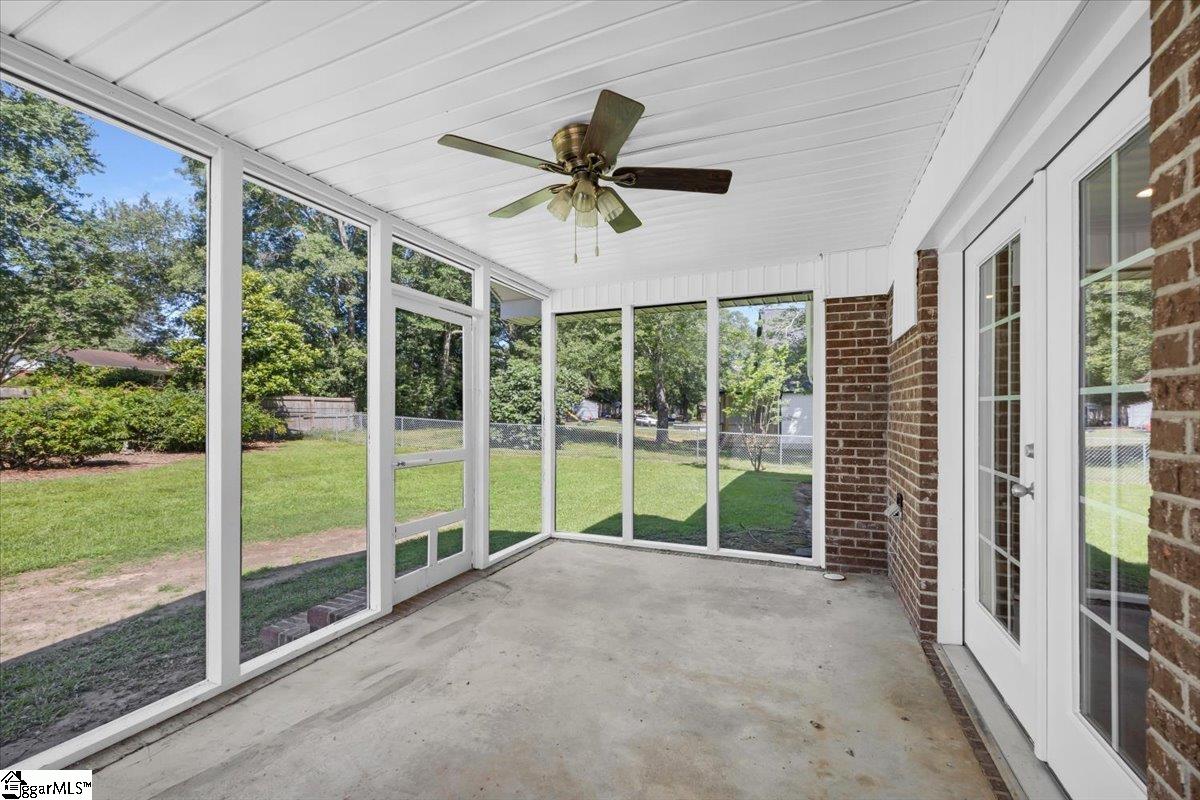 302 Portsmouth Drive Greenville, SC 29617