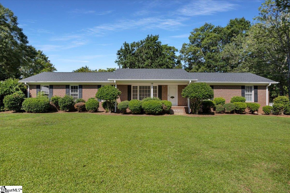 302 Portsmouth Drive Greenville, SC 29617