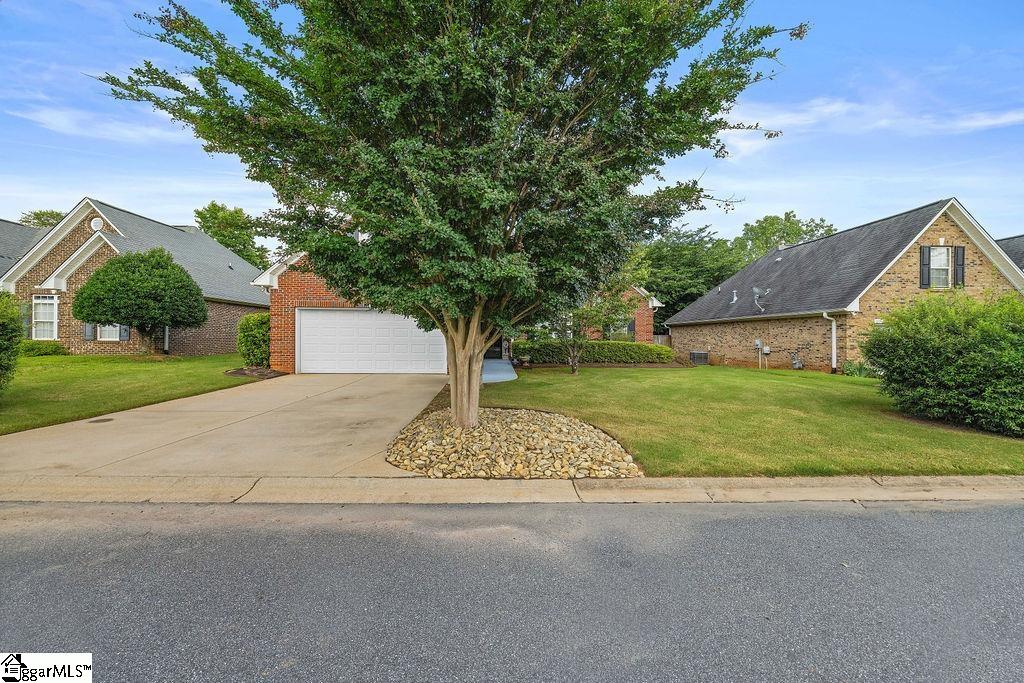 232 N Hamlet Court Moore, SC 29369
