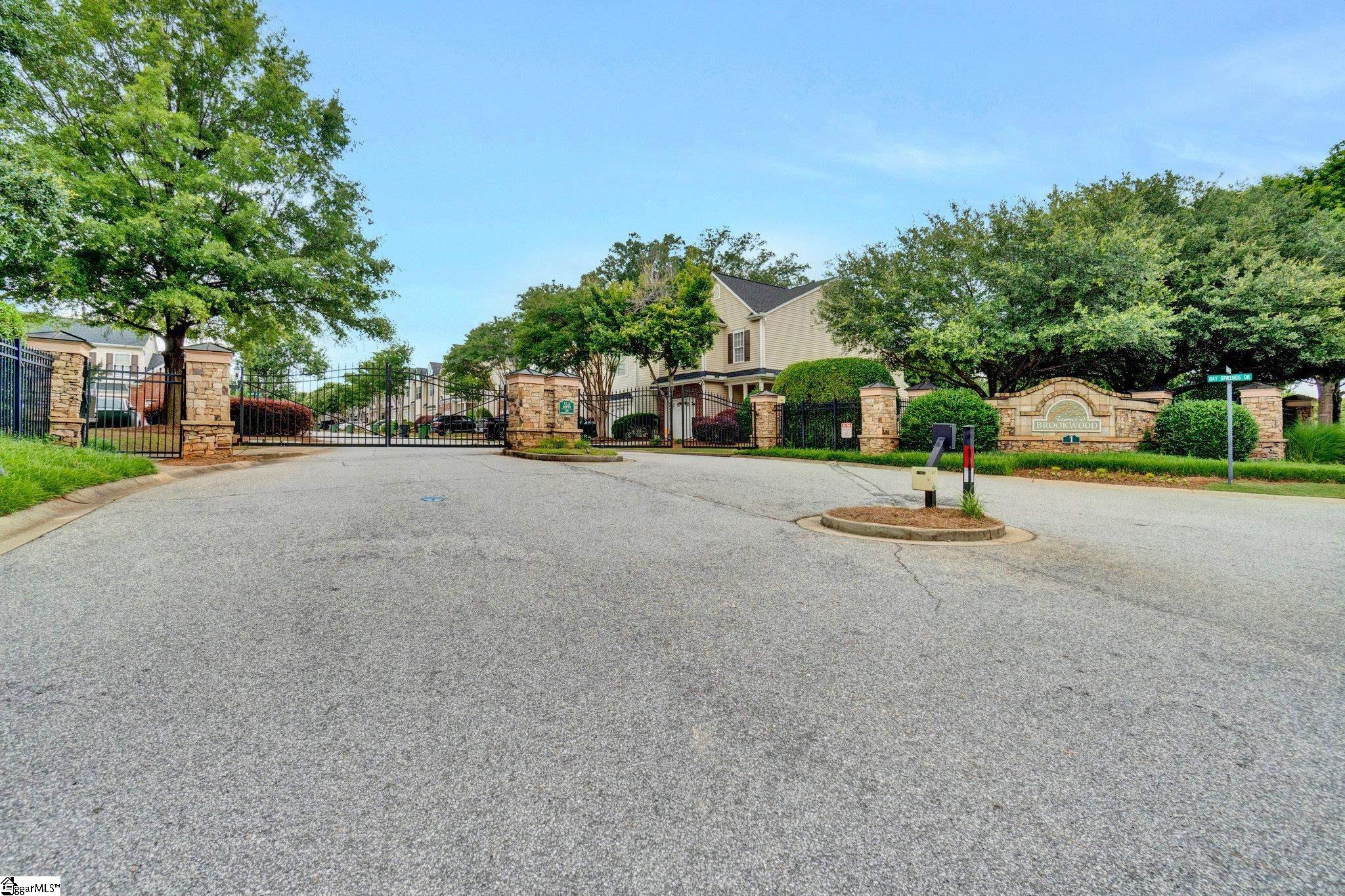 40 Bay Springs Drive Simpsonville, SC 29681