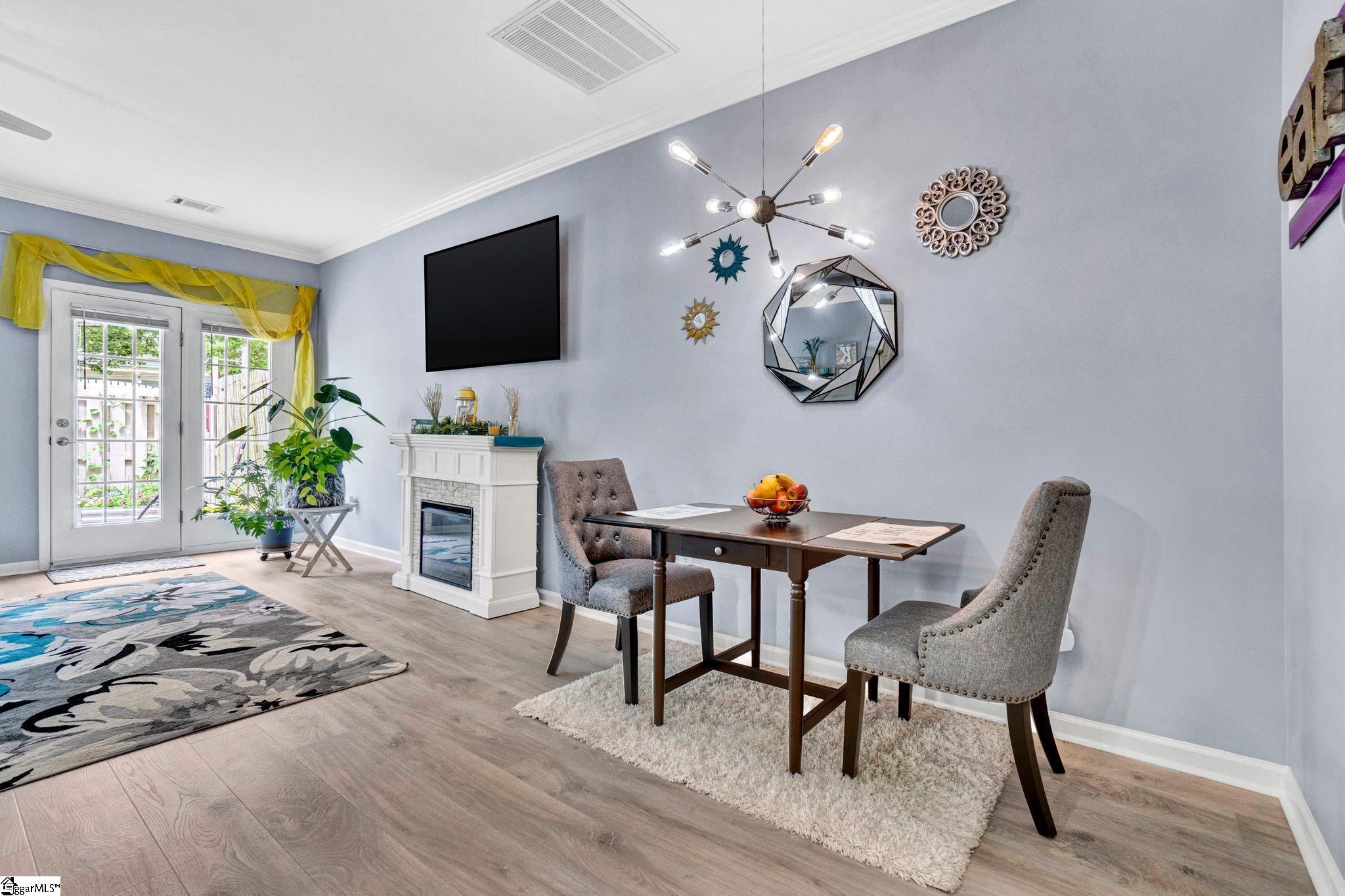 40 Bay Springs Drive Simpsonville, SC 29681