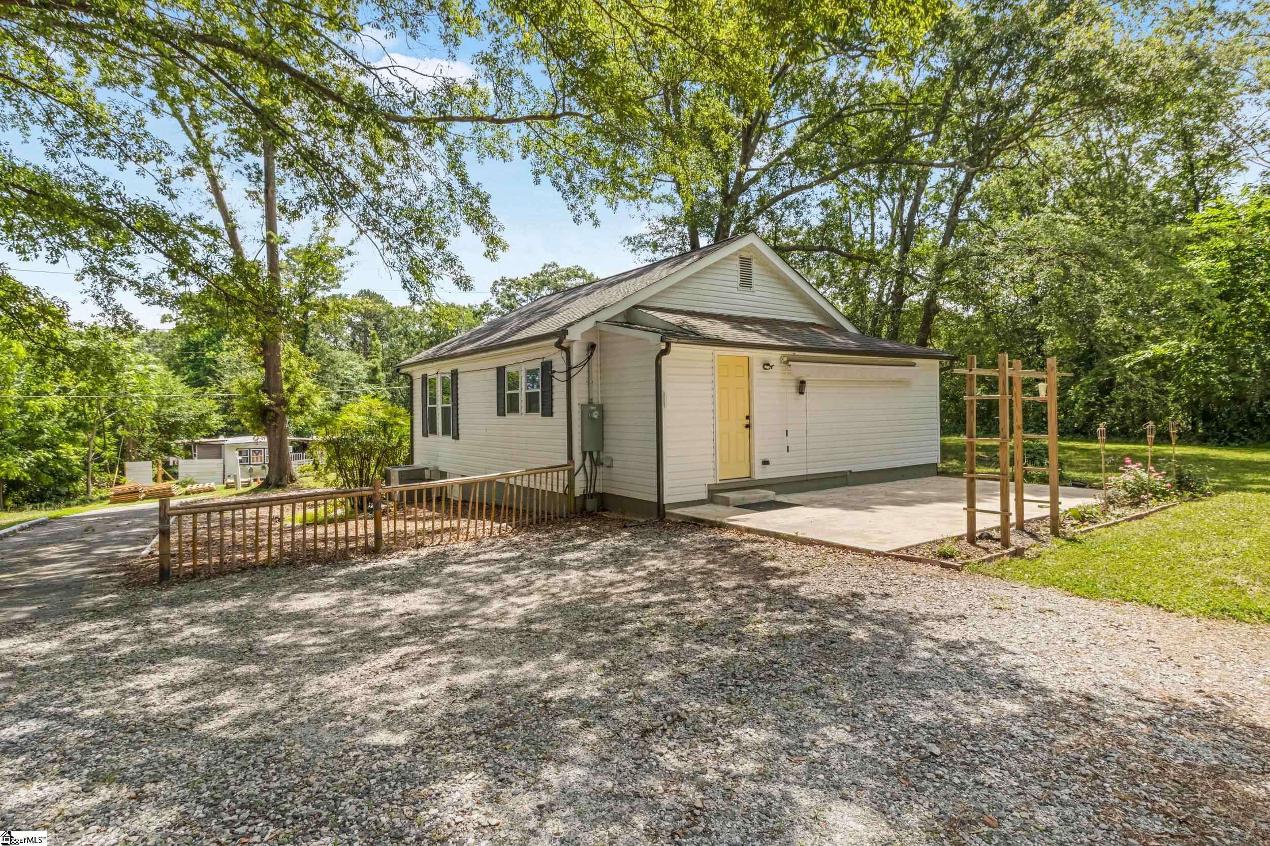 234 Southstar Street Spartanburg, SC 29301