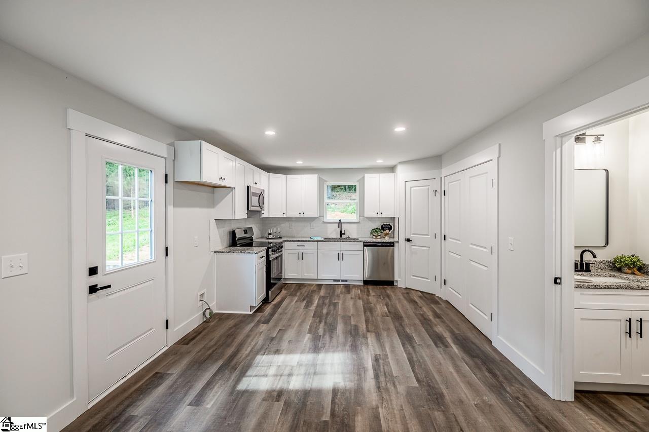 121 A Brookmeade Drive Anderson, SC 29624