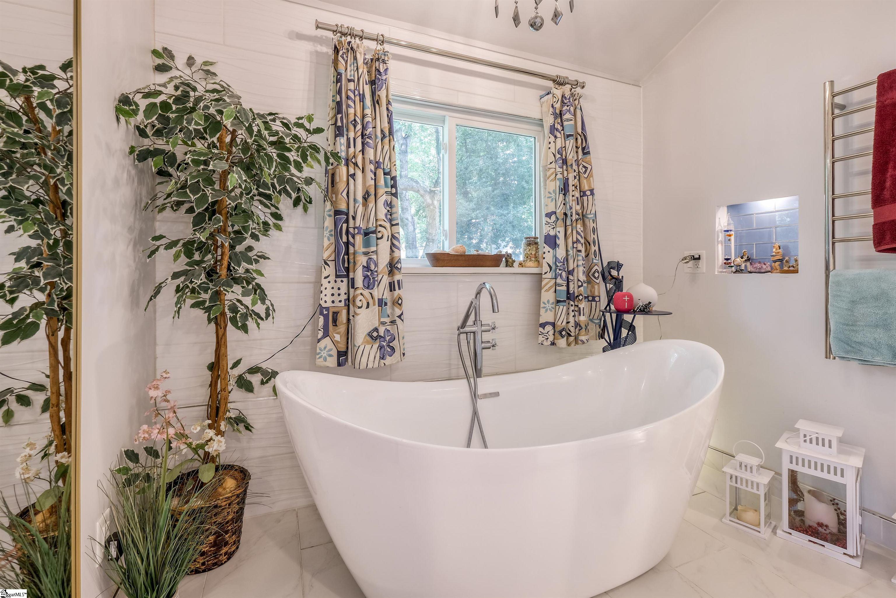 119 Twin Creek Cove Greenville, SC 29615