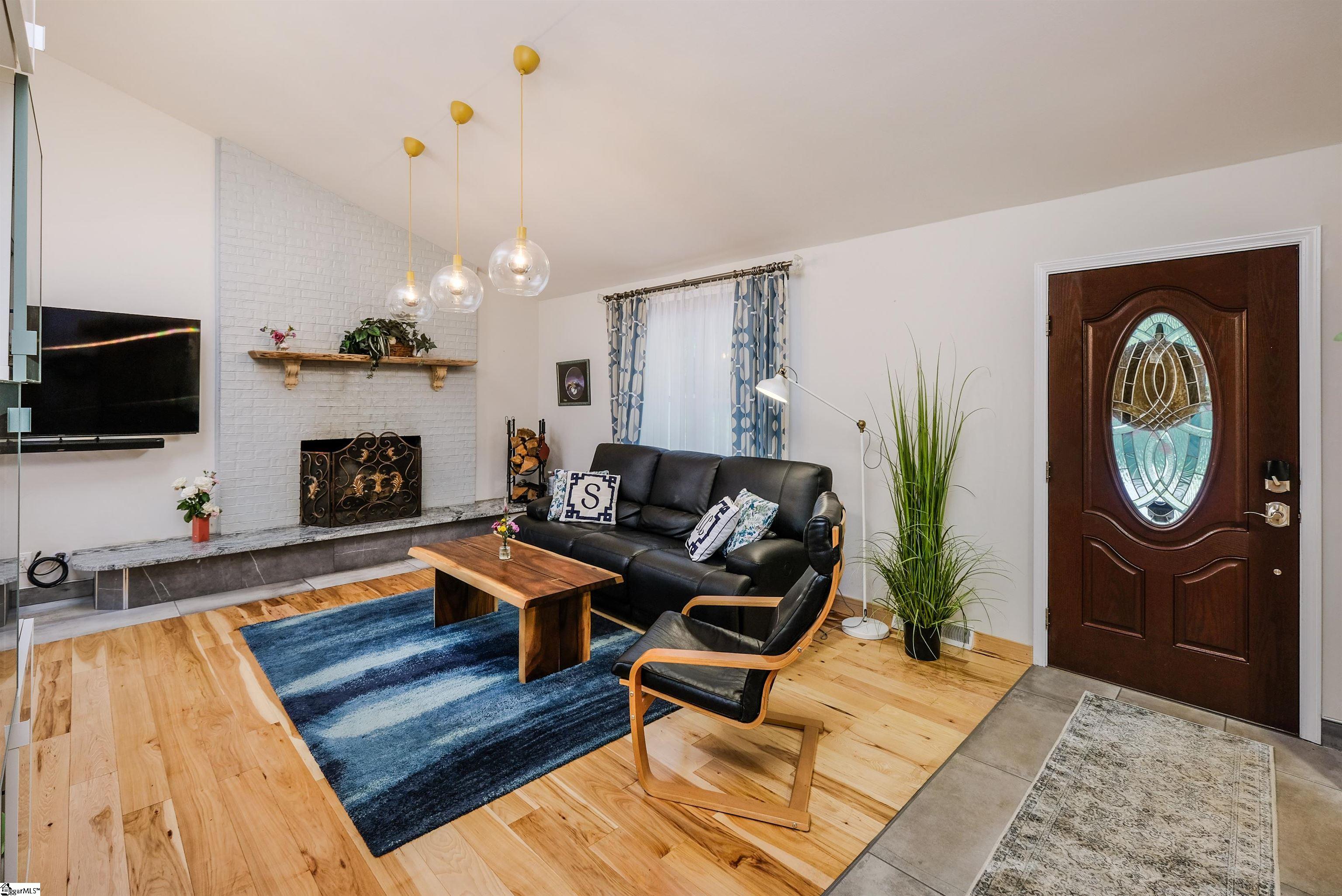 119 Twin Creek Cove Greenville, SC 29615