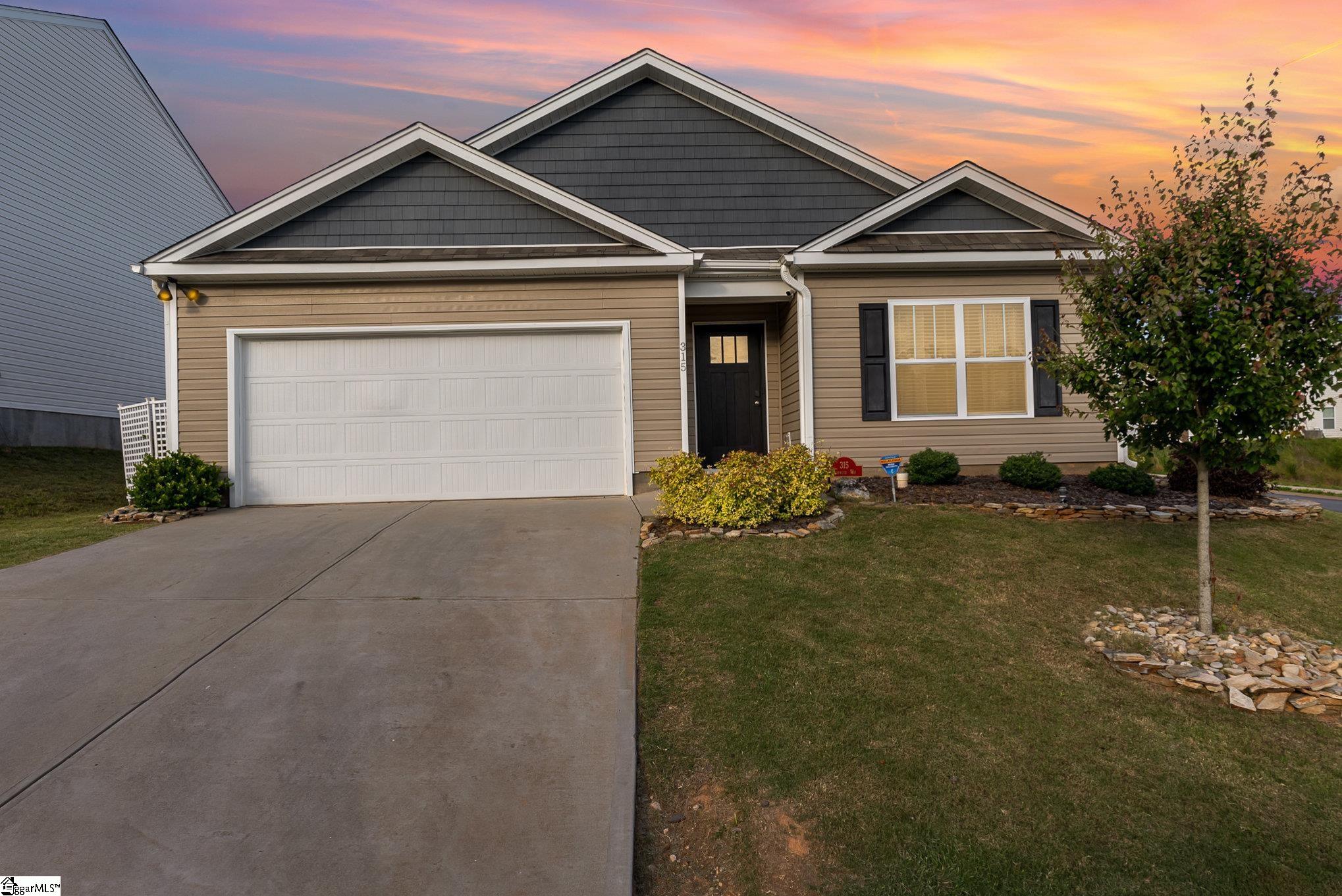 315 Ashwood Way Easley, SC 29640-8003