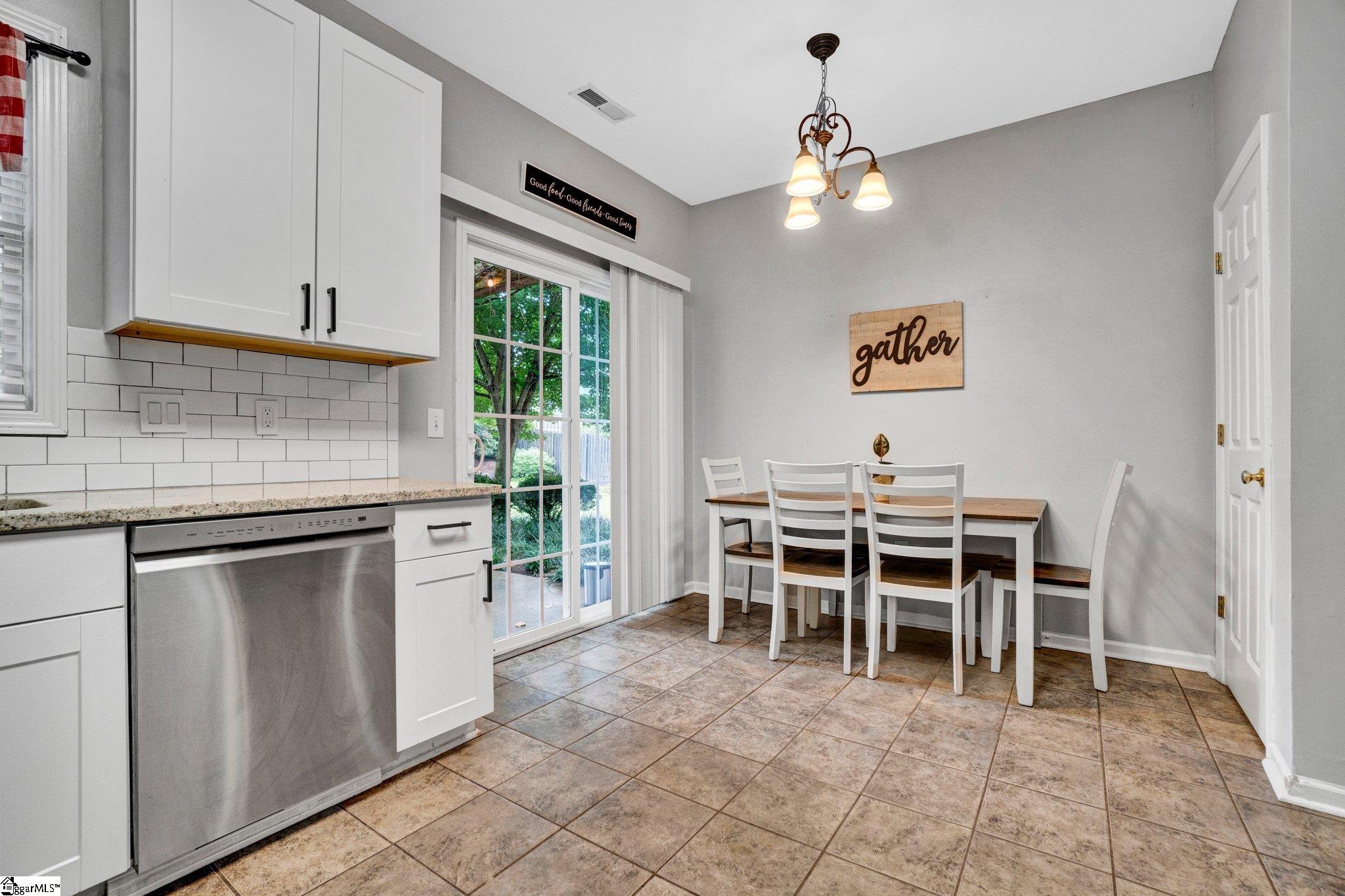 309 Schooner Court Simpsonville, SC 29680