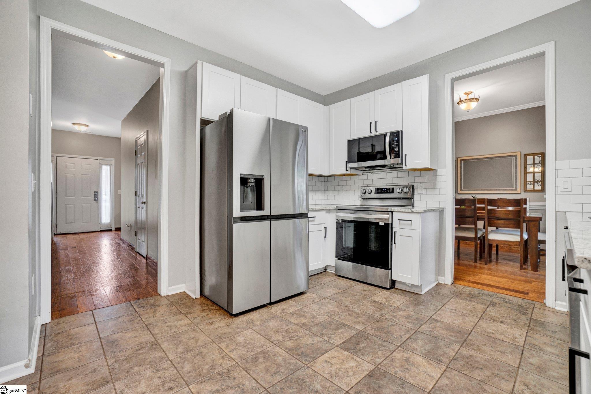 309 Schooner Court Simpsonville, SC 29680