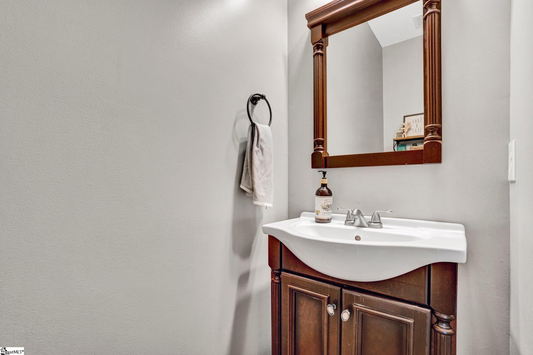 309 Schooner Court Simpsonville, SC 29680