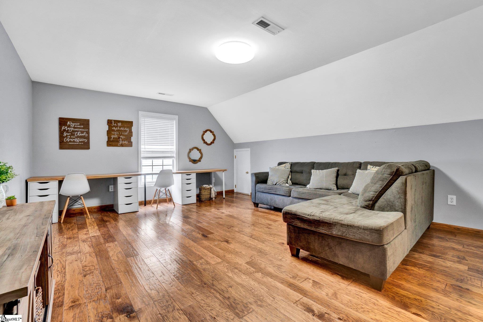 309 Schooner Court Simpsonville, SC 29680