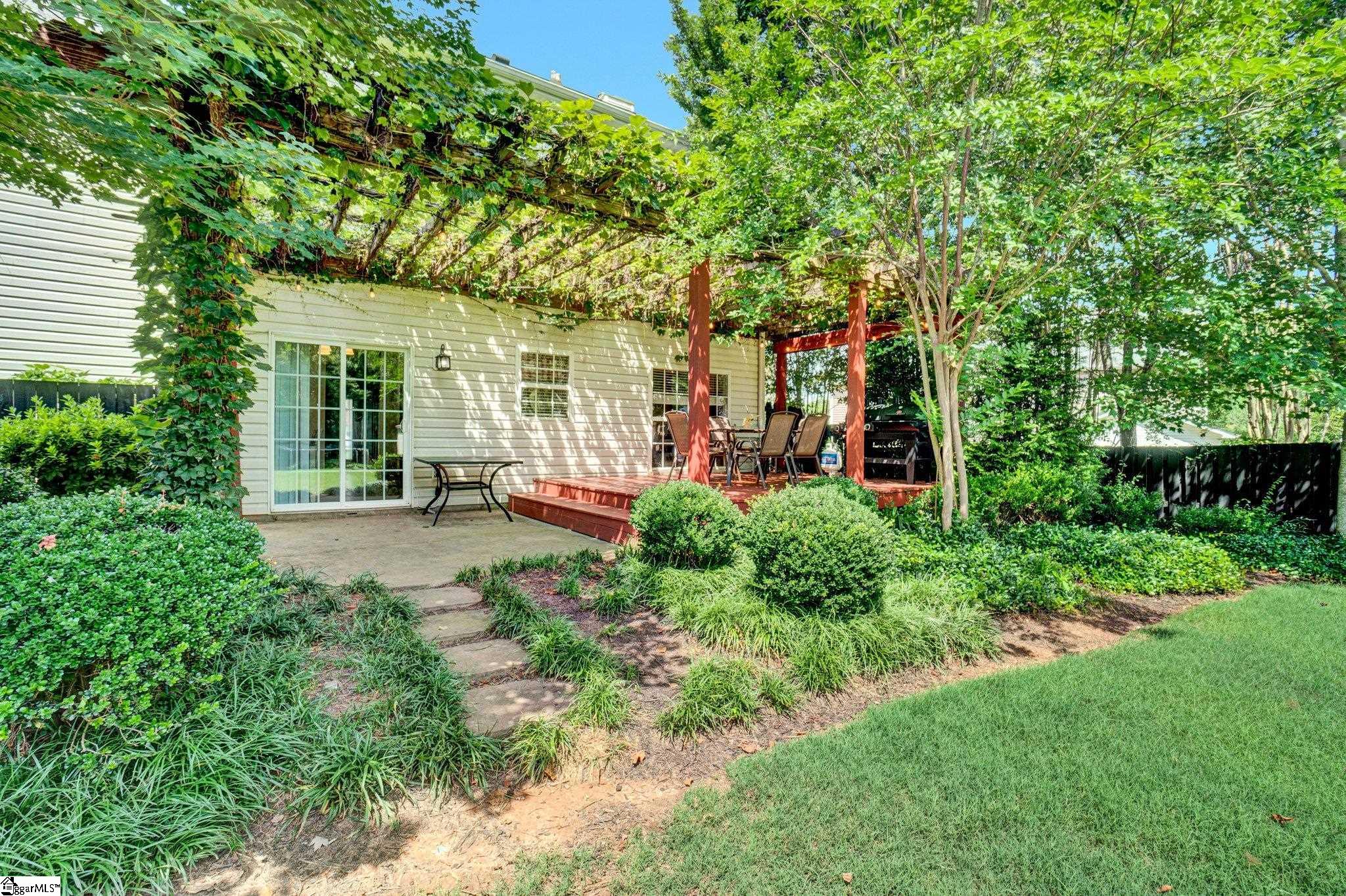 309 Schooner Court Simpsonville, SC 29680