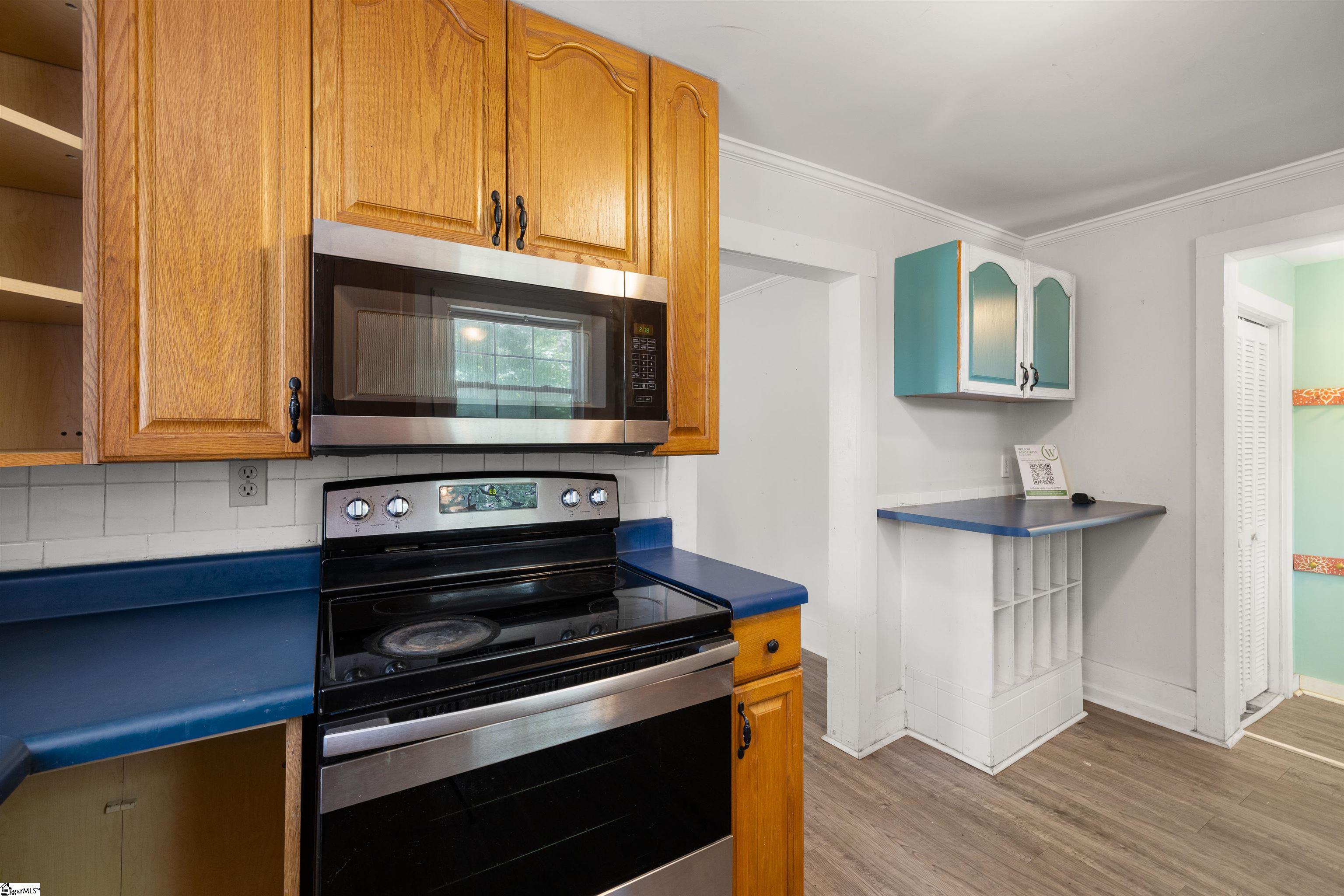 262 Rutledge Lake Road Greenville, SC 29617