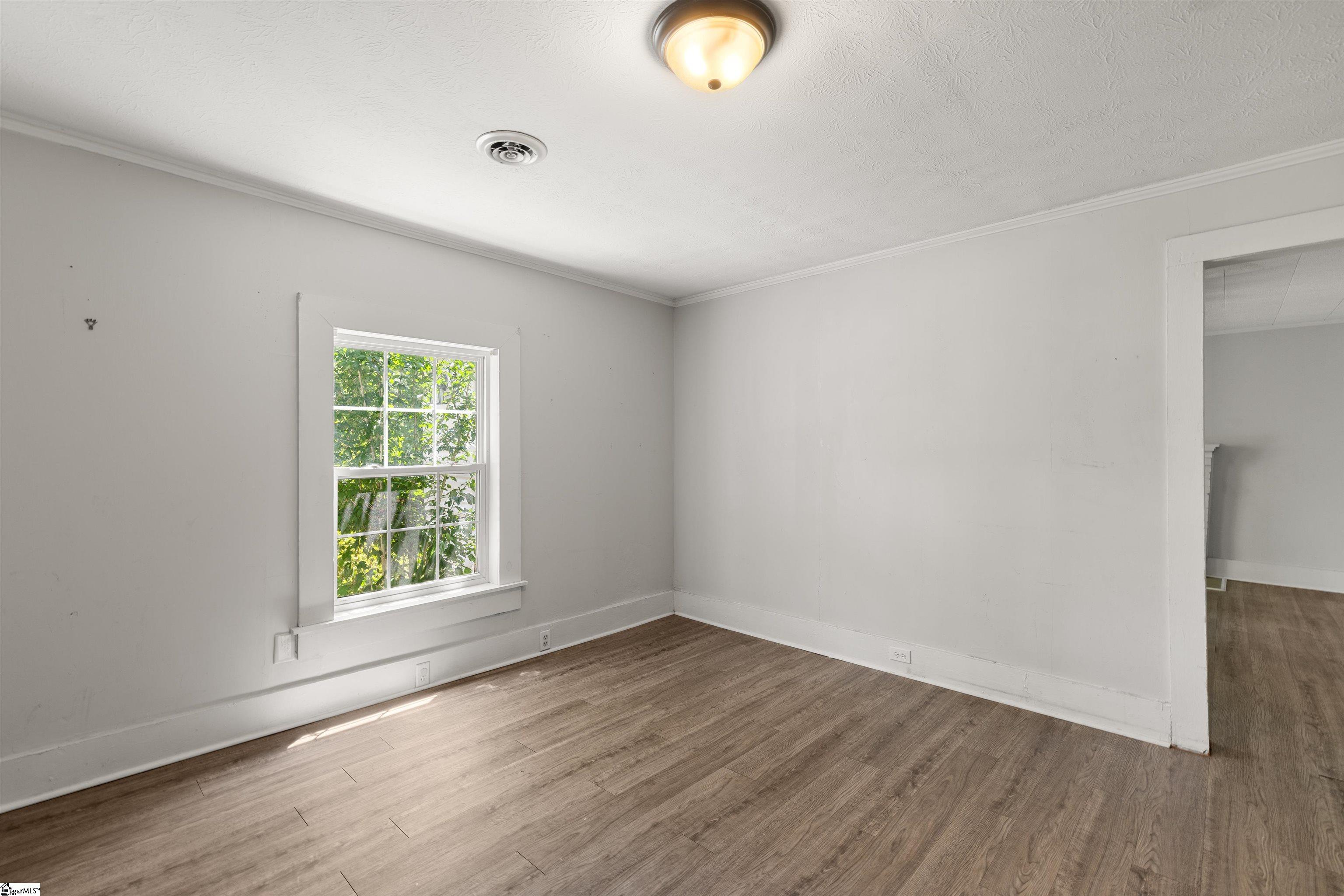 262 Rutledge Lake Road Greenville, SC 29617