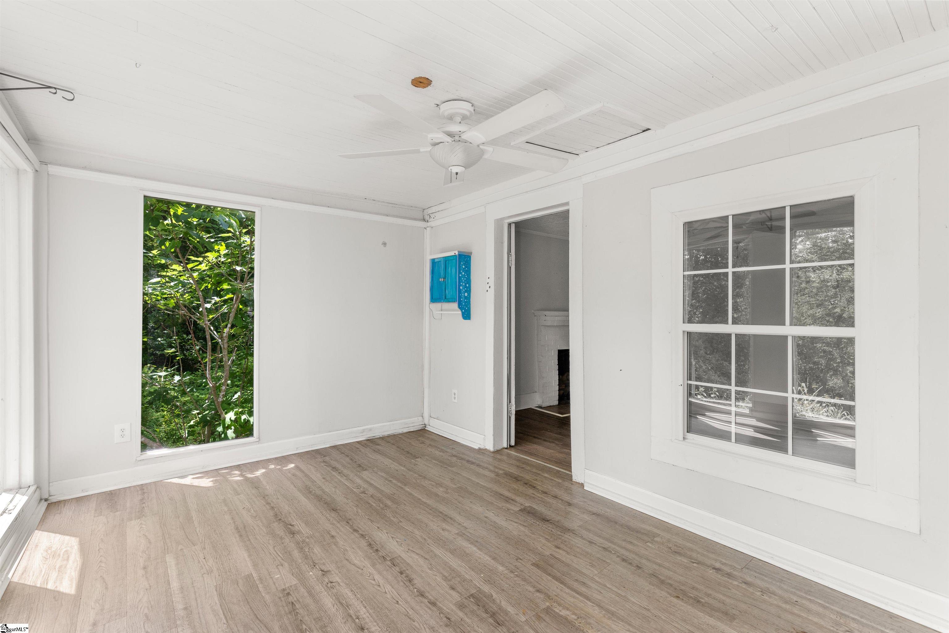 262 Rutledge Lake Road Greenville, SC 29617