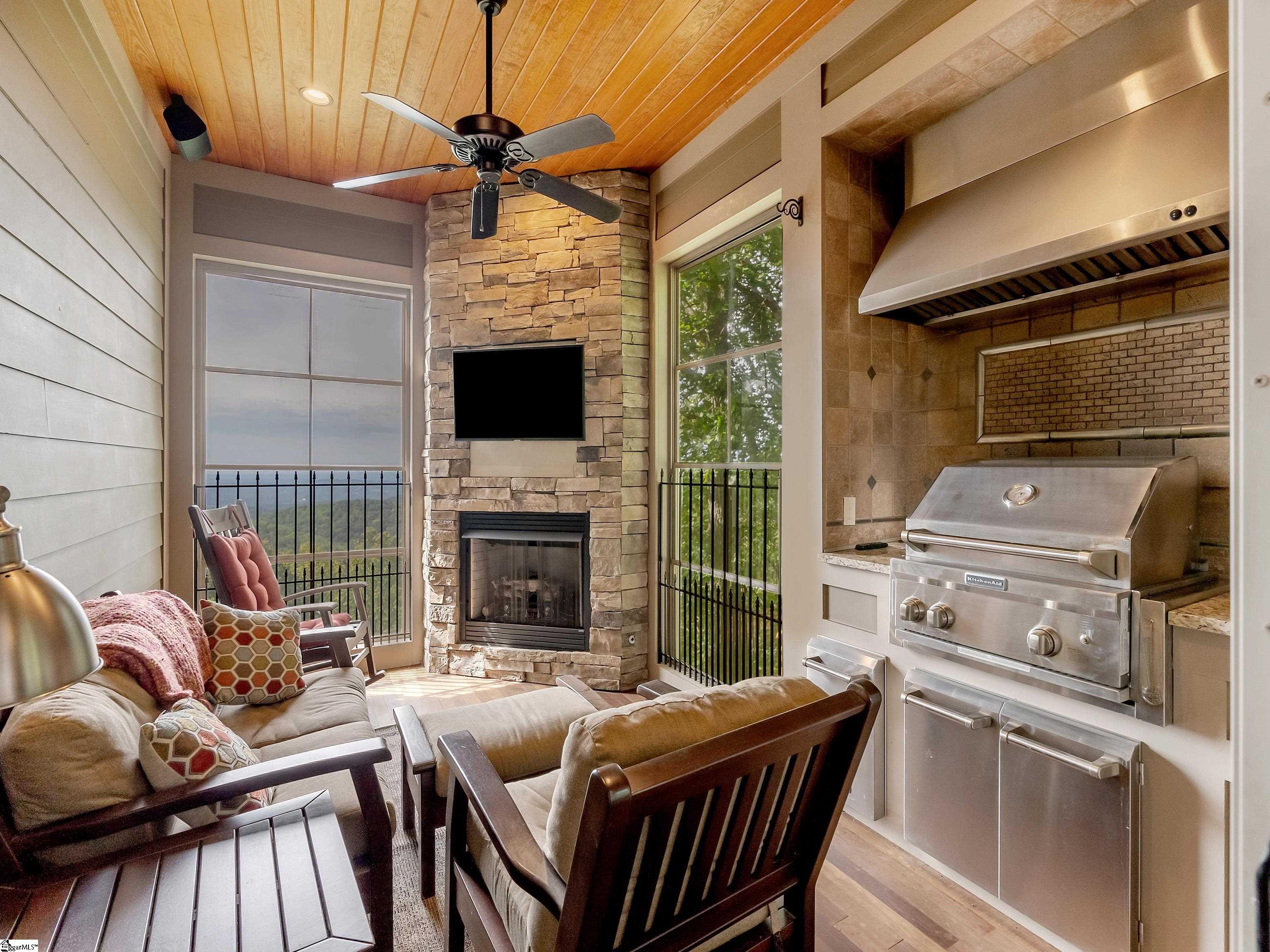 114 High Rock Ridge Drive Landrum, SC 29356