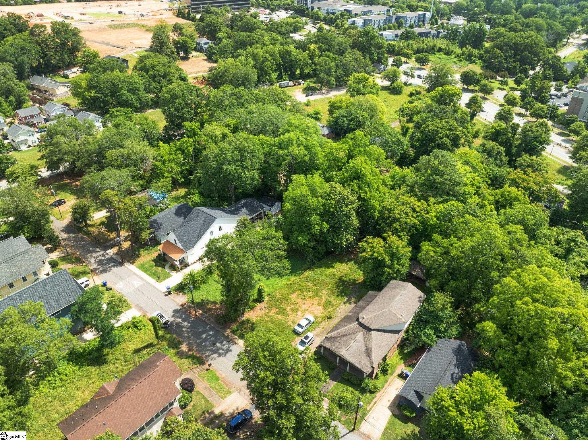 15 Chicora Avenue Greenville, SC 29605