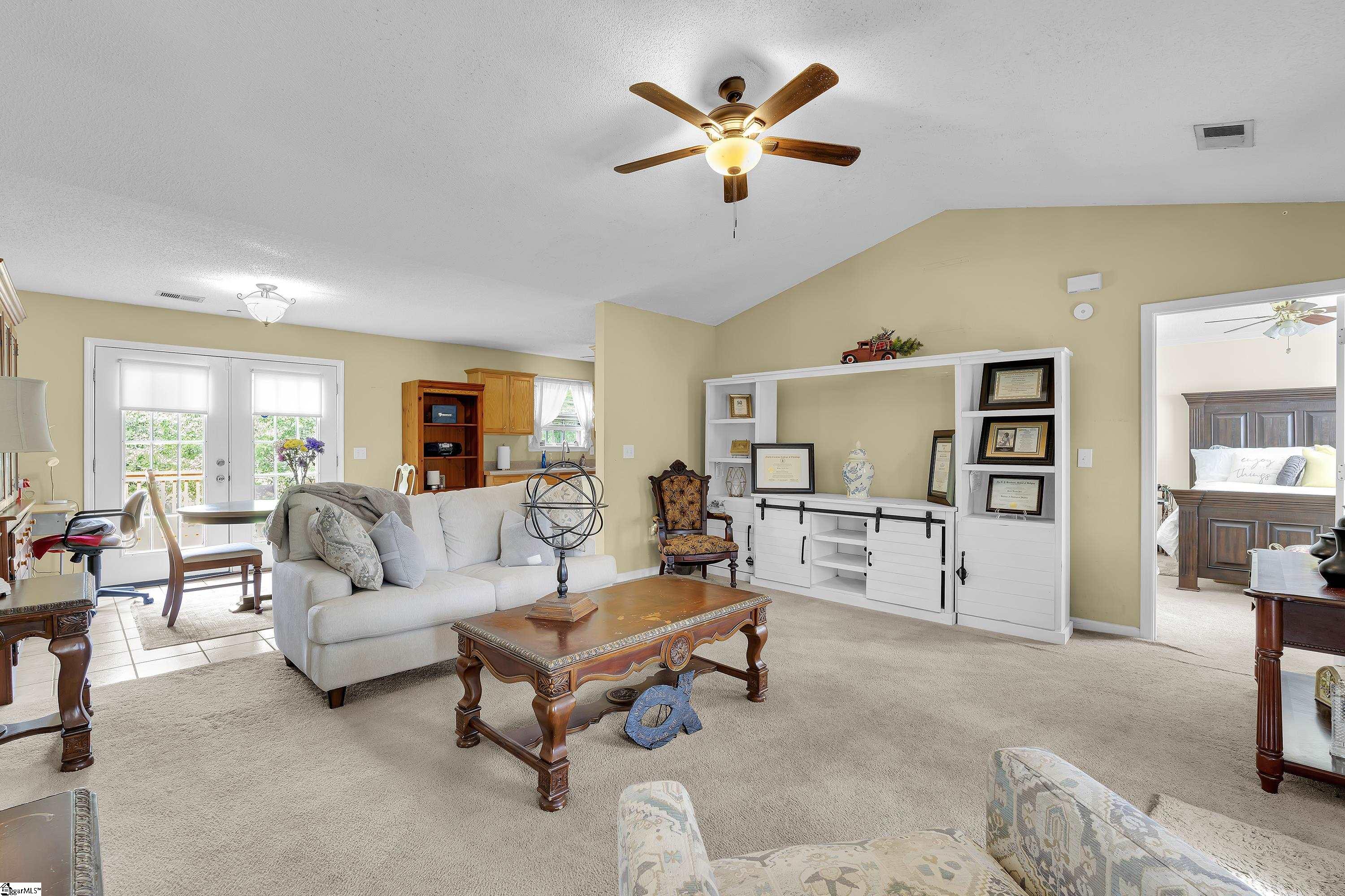 361 Split Oak Lane Inman, SC 29346