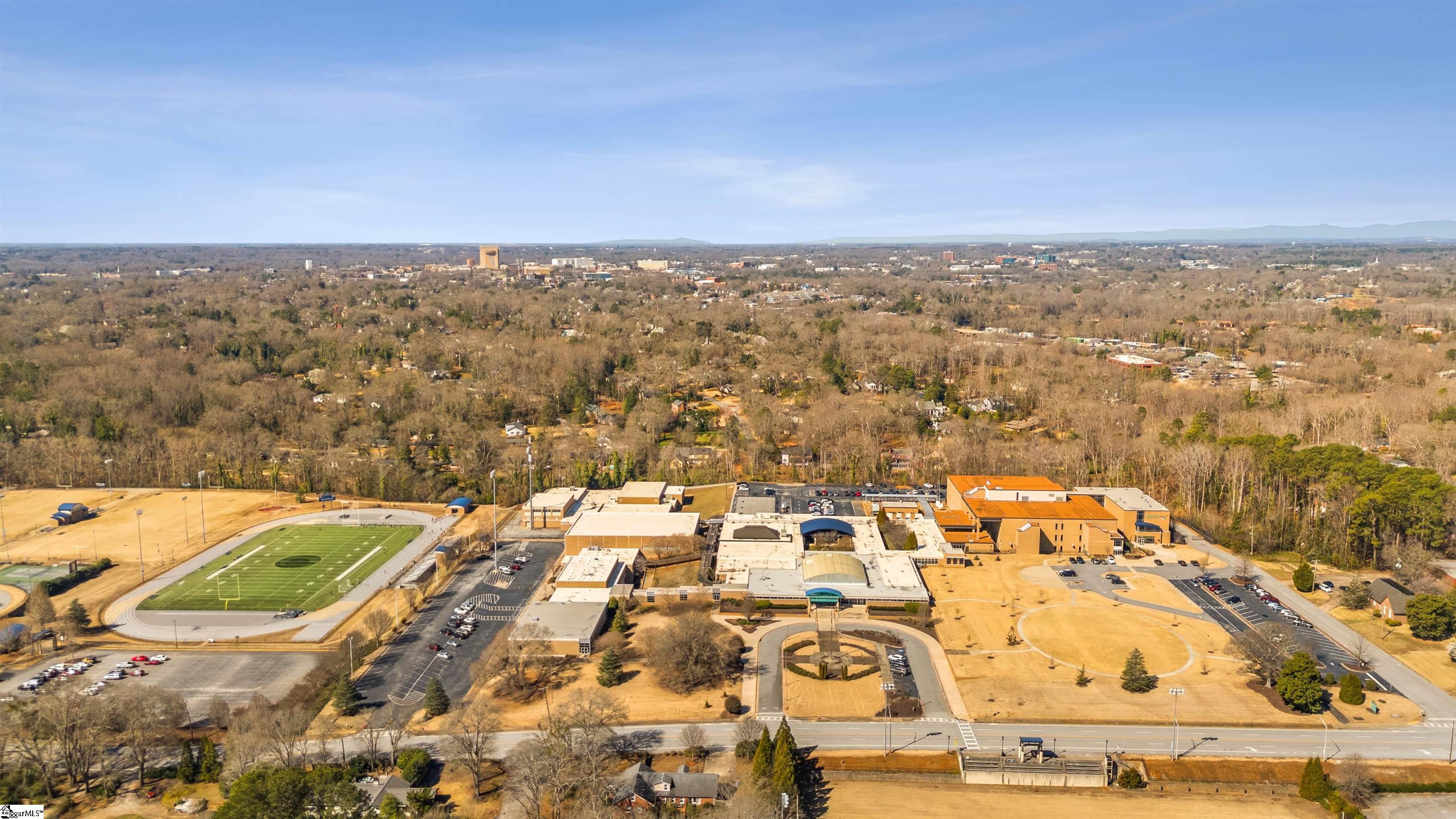 306 Fernwood Drive Spartanburg, SC 29307