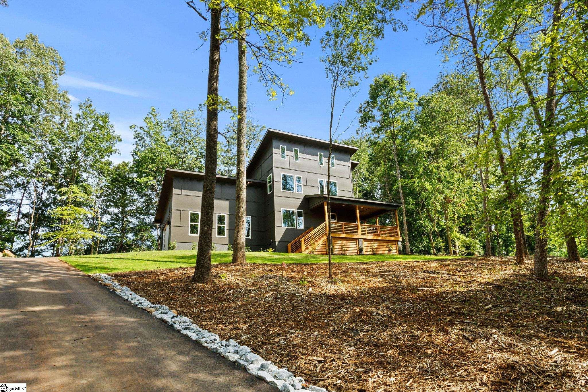 649 Canterbury Road Piedmont, SC 29673