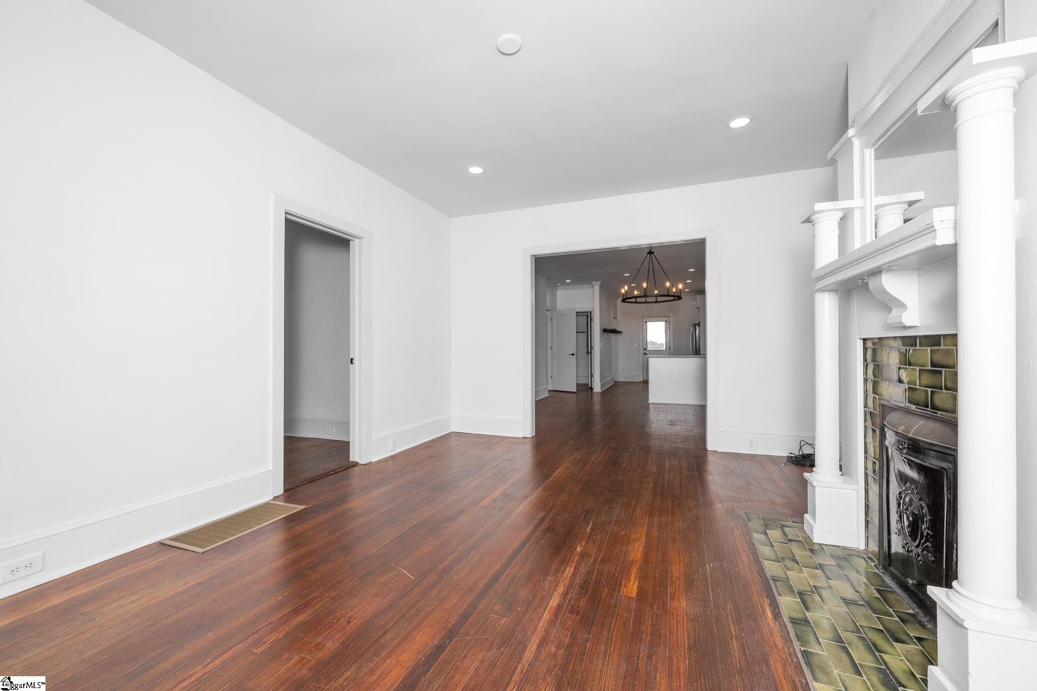 521 Anderson Street Greenville, SC 29601