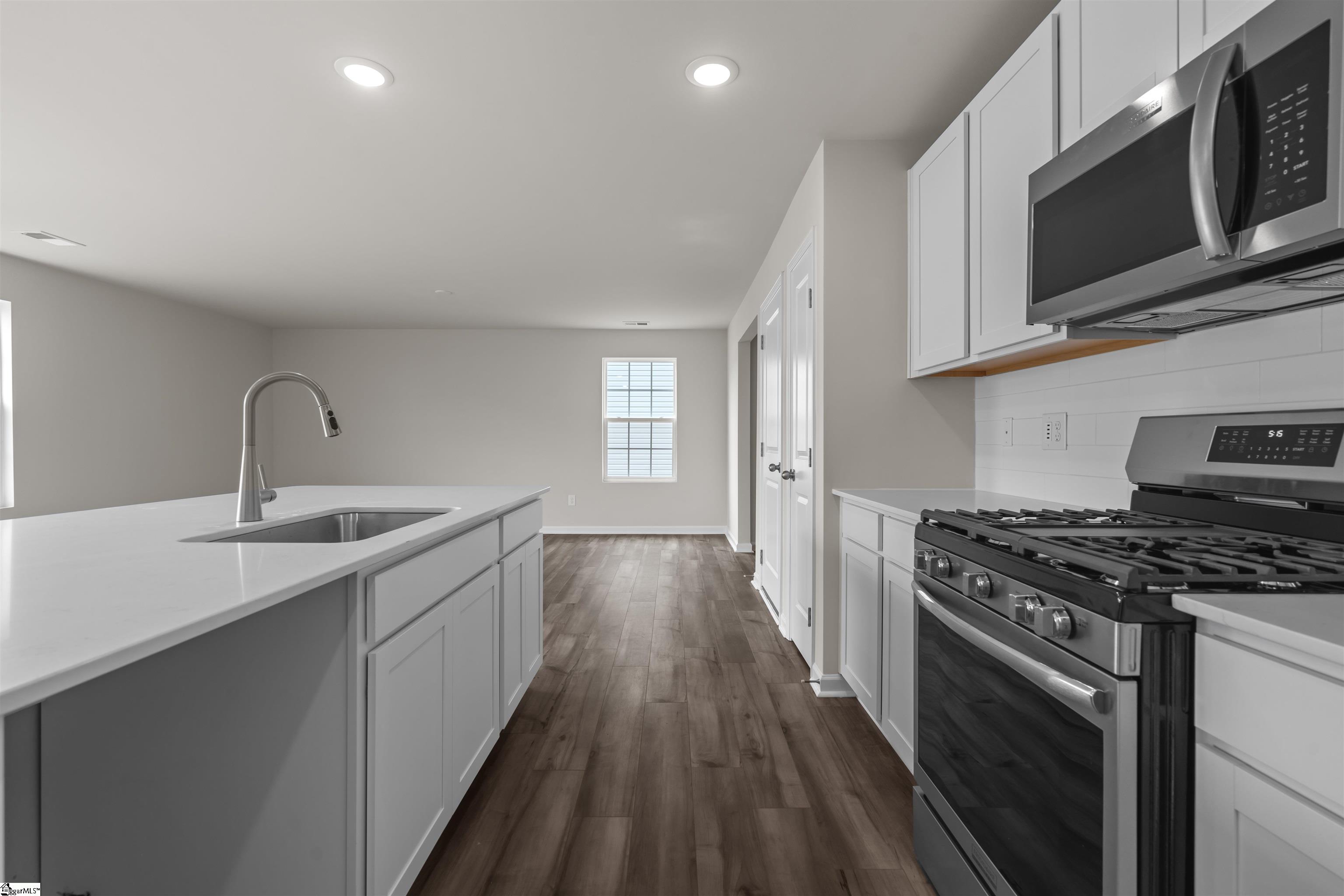 1075 Cleveland Meadows Trail Spartanburg, SC 29303