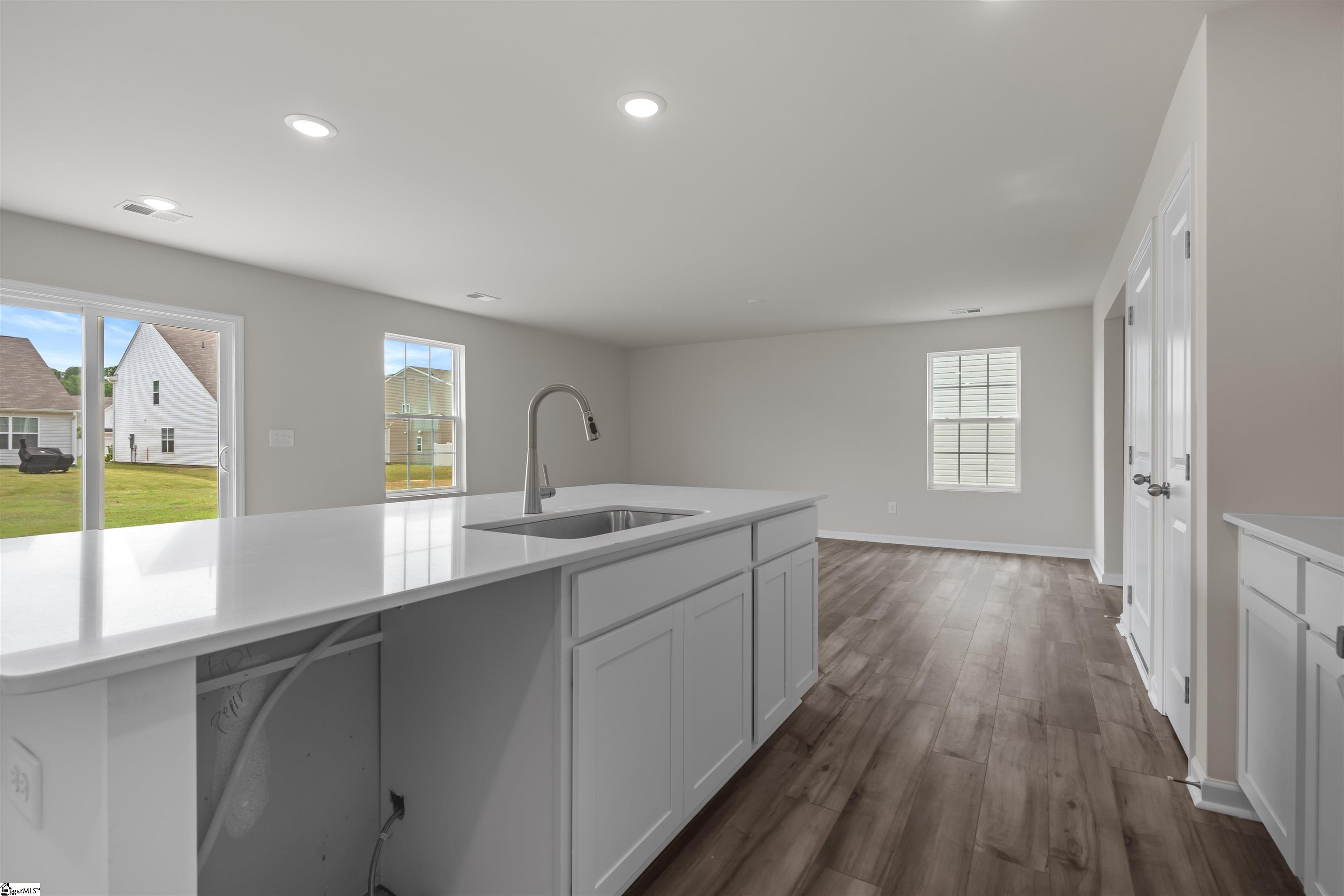1075 Cleveland Meadows Trail Spartanburg, SC 29303