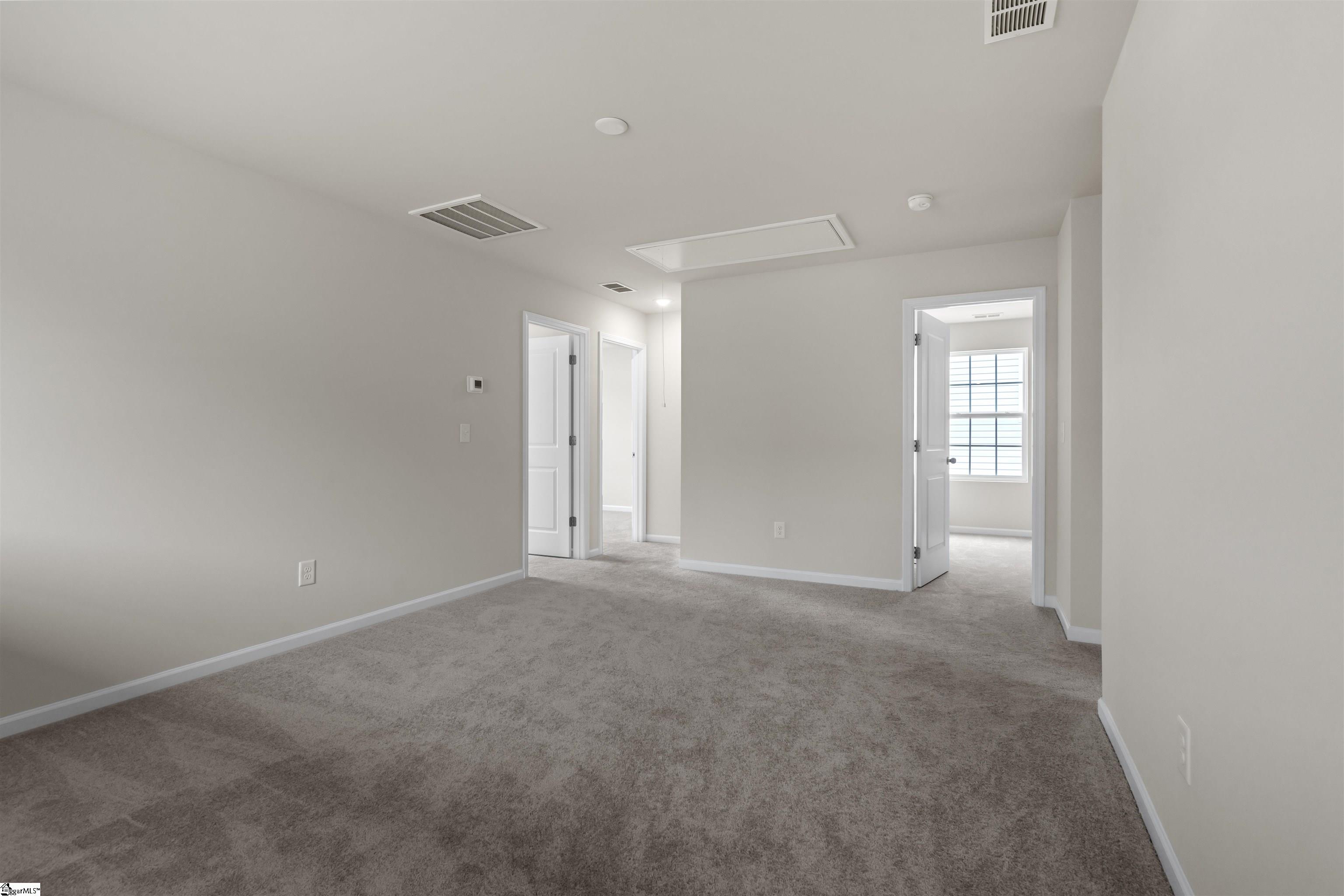 1075 Cleveland Meadows Trail Spartanburg, SC 29303