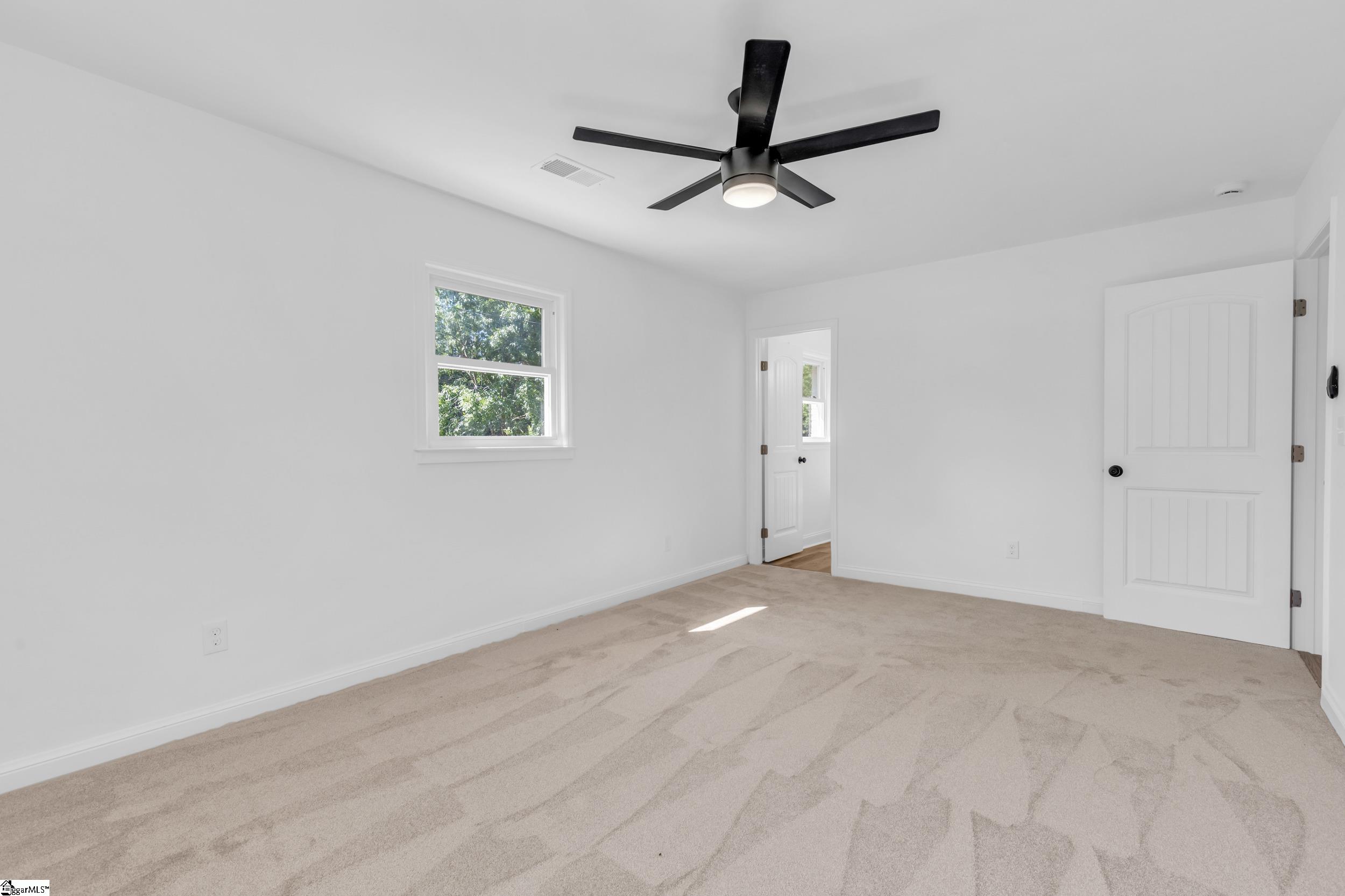 2 Melbourne Lane Greenville, SC 29615