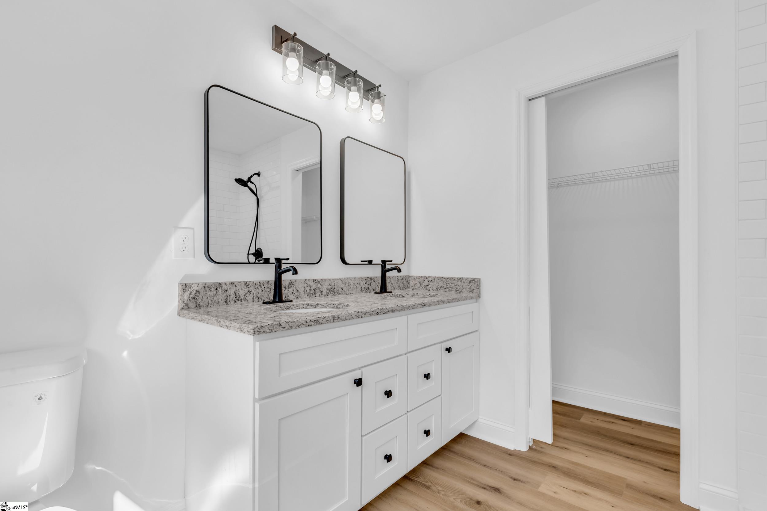 2 Melbourne Lane Greenville, SC 29615