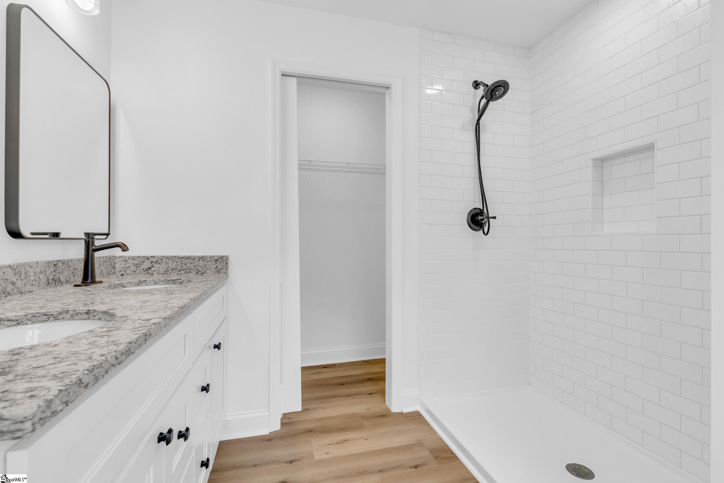 2 Melbourne Lane Greenville, SC 29615