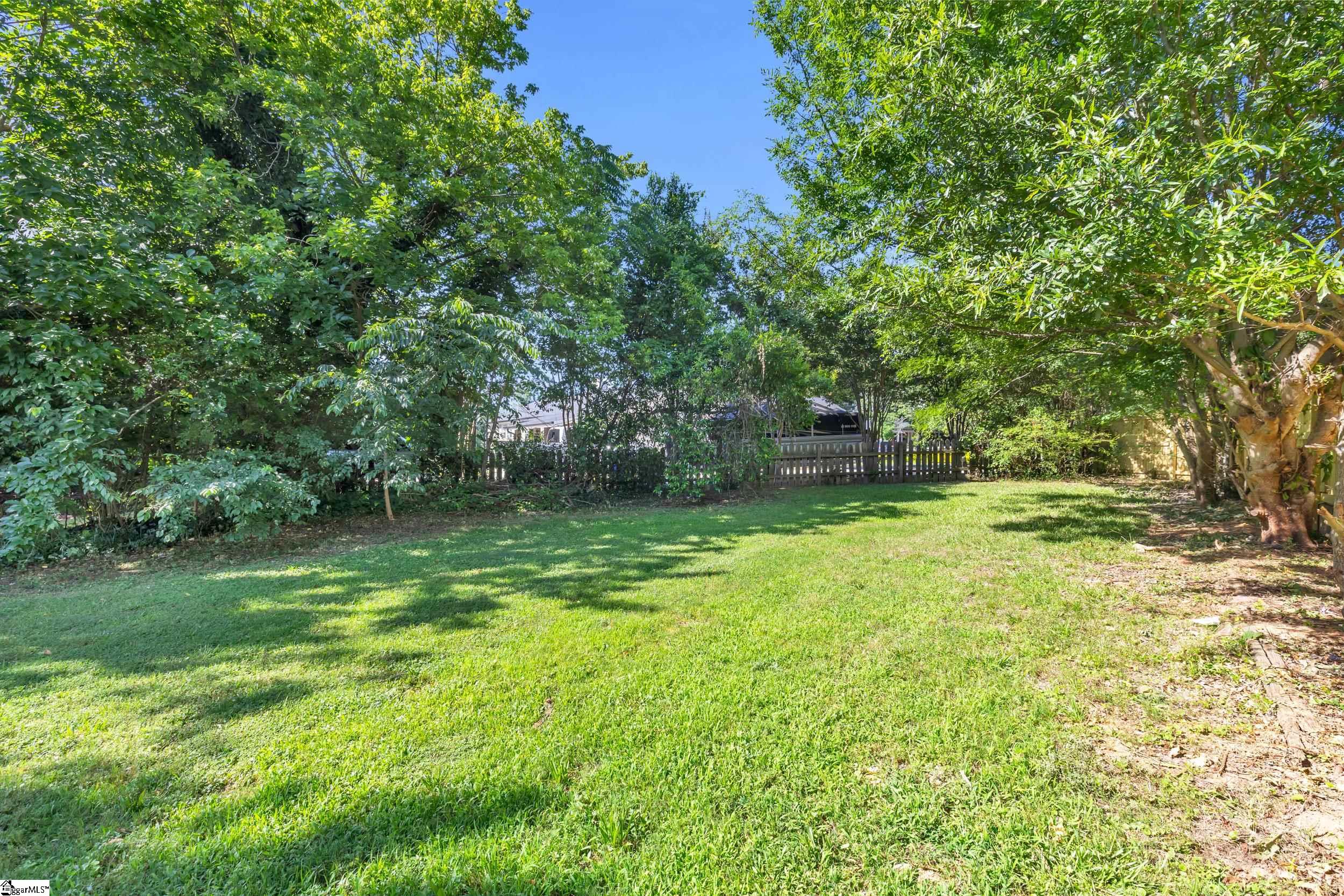 2 Melbourne Lane Greenville, SC 29615