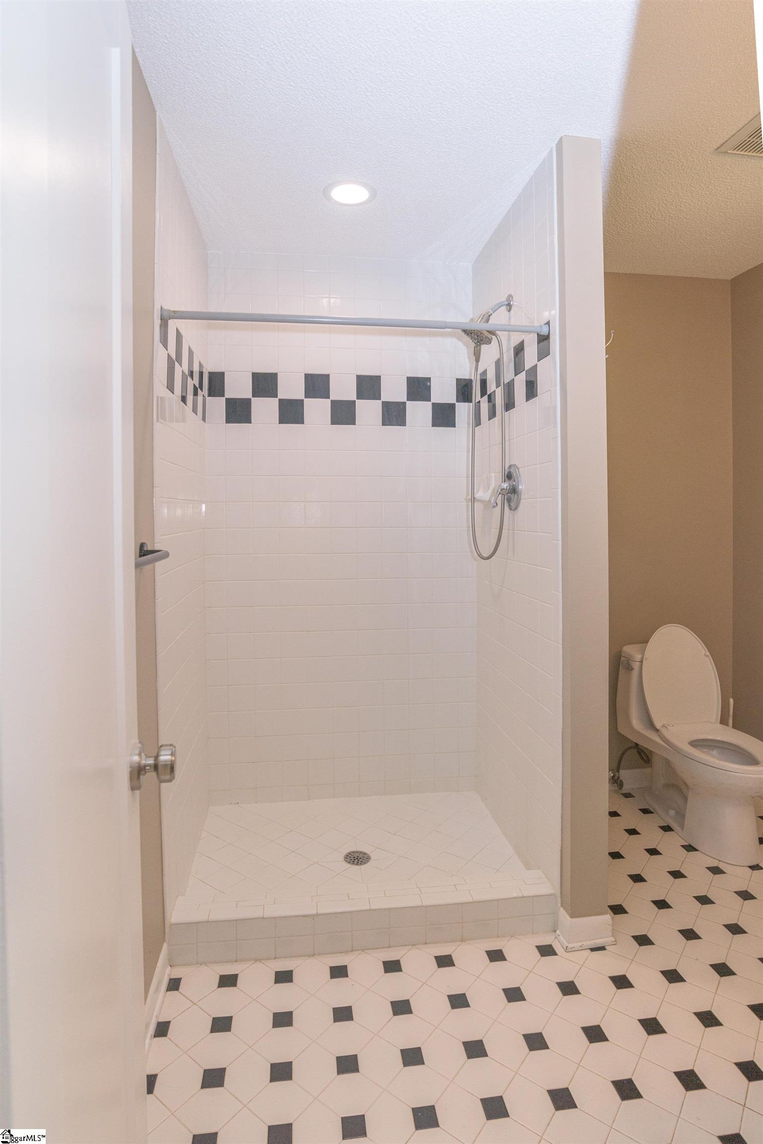 154 Poplar Knoll Drive Moore, SC 29369-9203