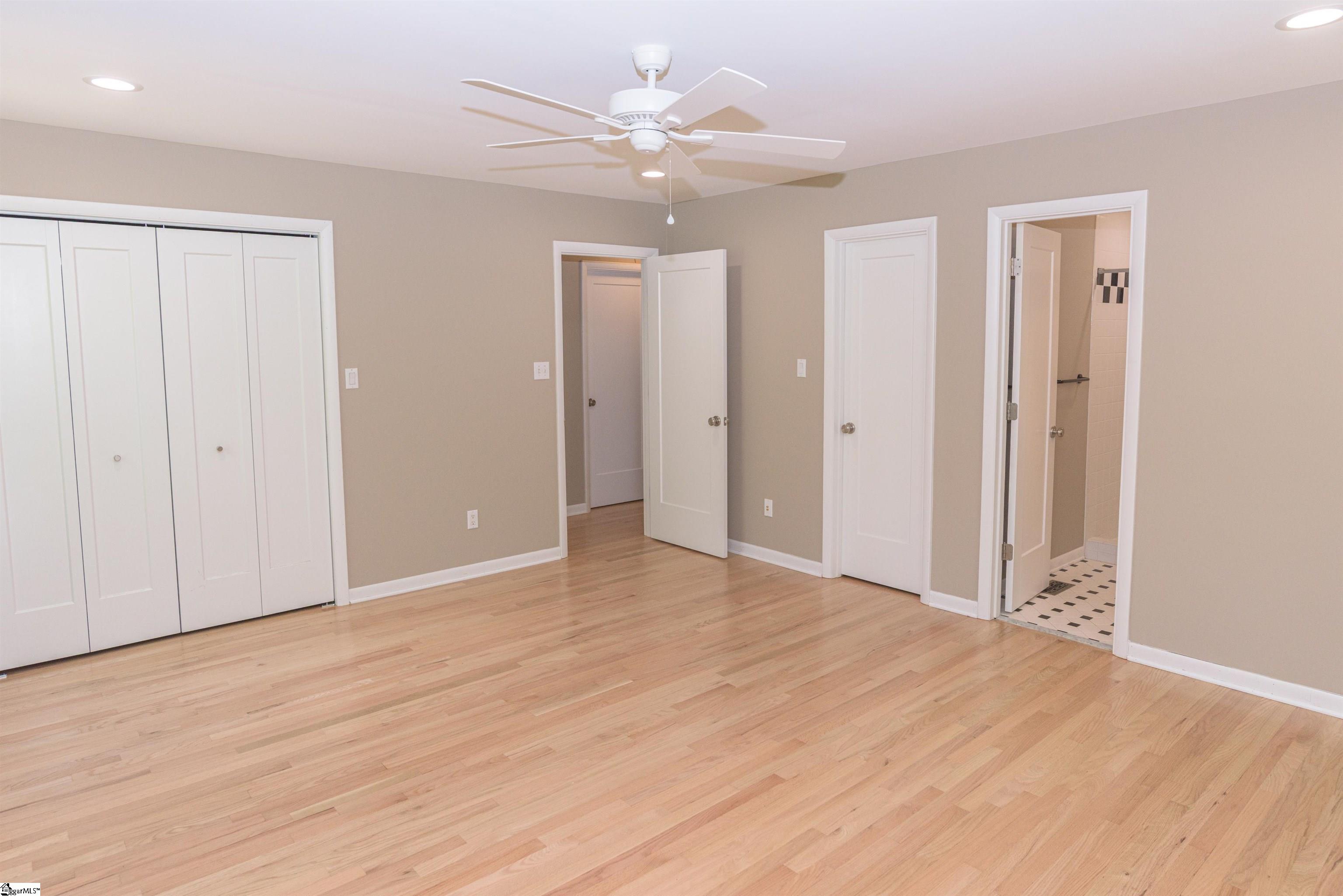 154 Poplar Knoll Drive Moore, SC 29369-9203