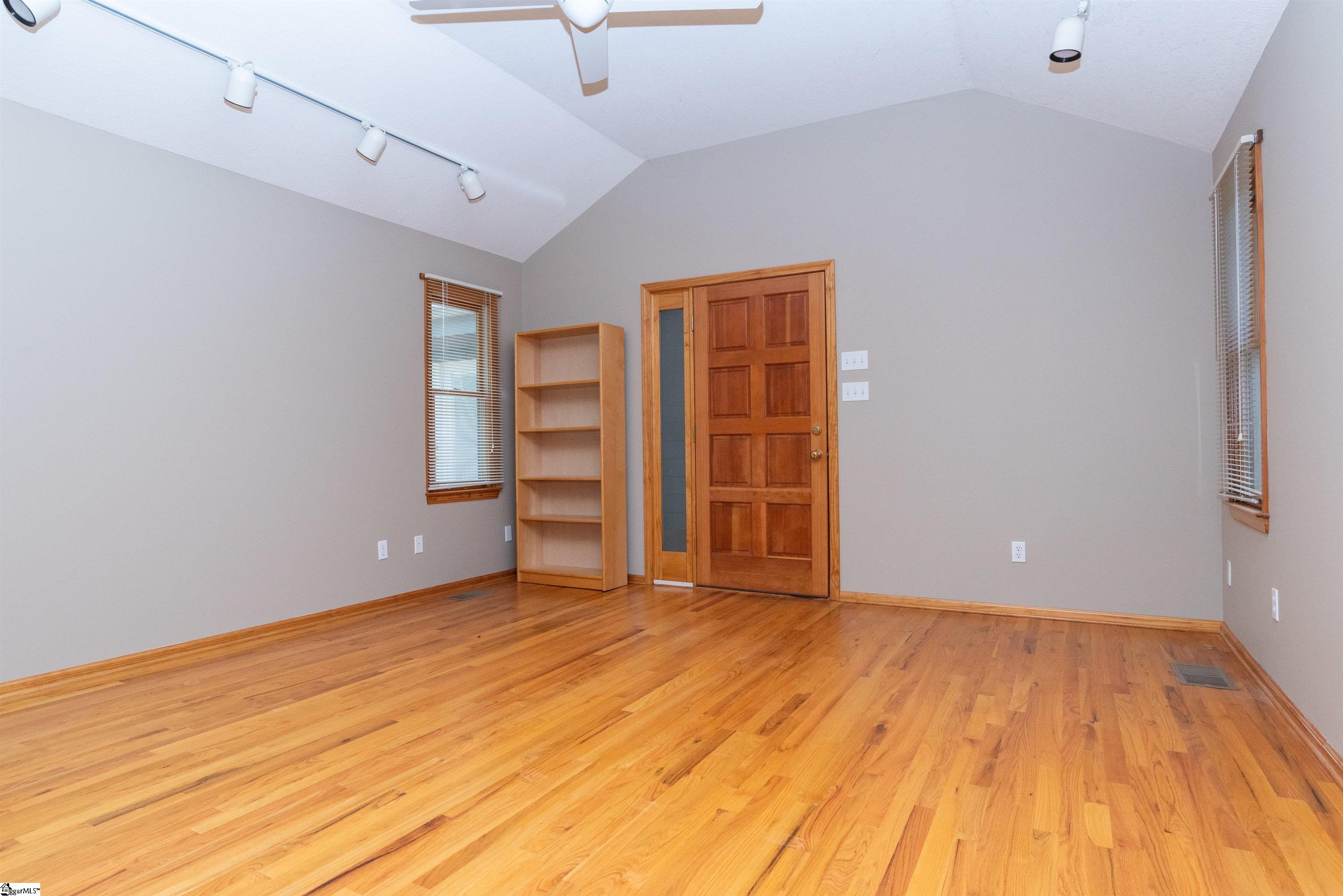 154 Poplar Knoll Drive Moore, SC 29369-9203