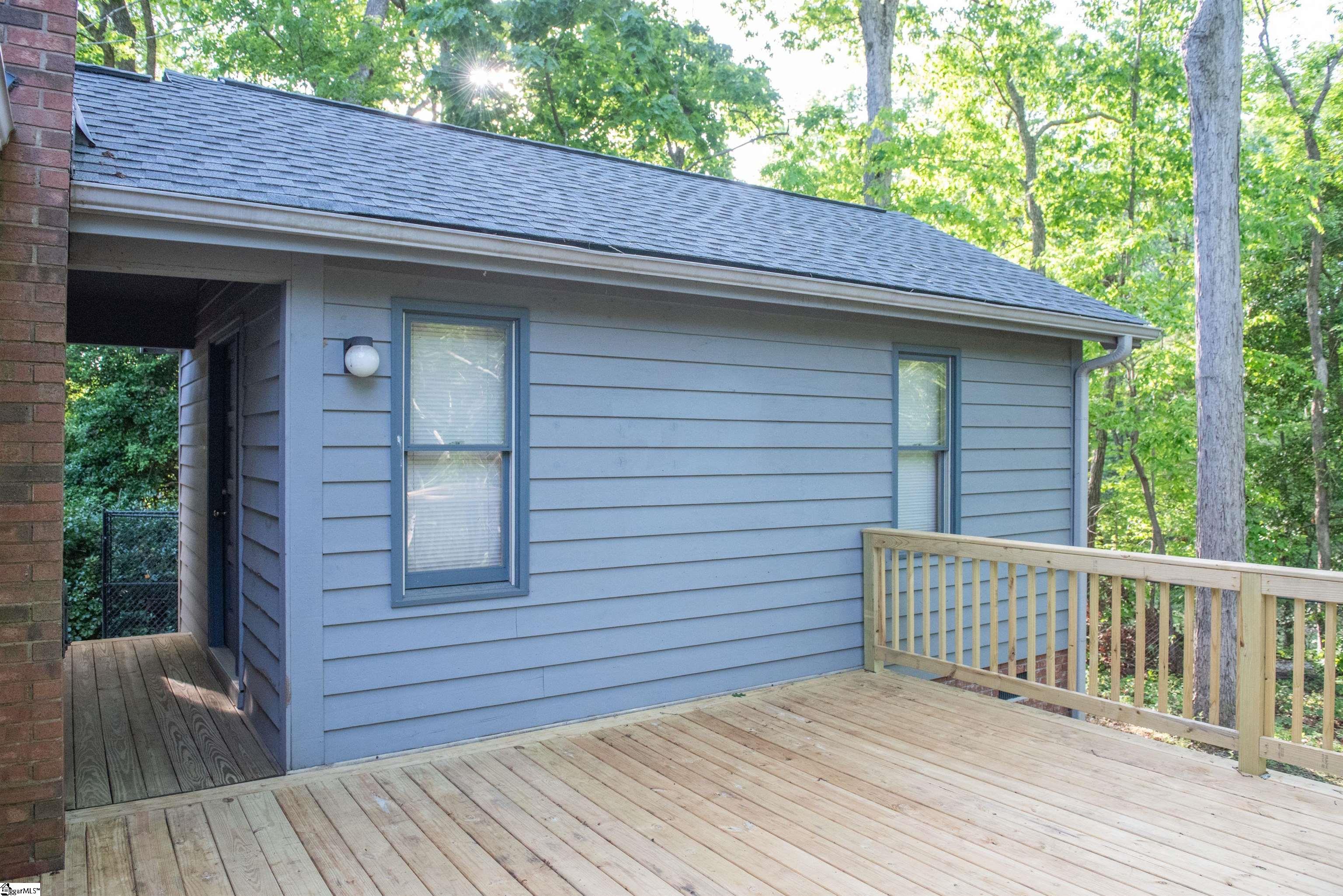 154 Poplar Knoll Drive Moore, SC 29369-9203
