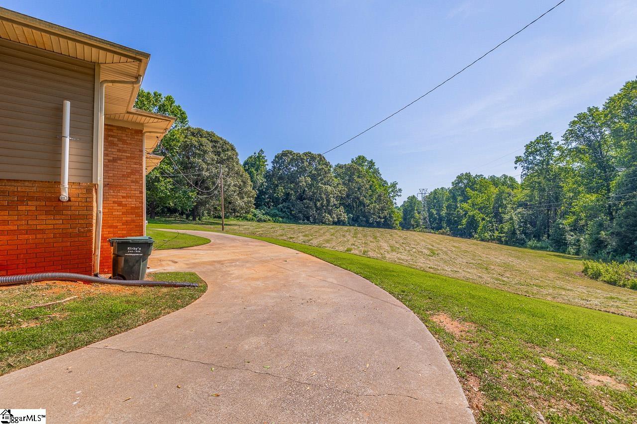 849 Harvey Road Greer, SC 29651