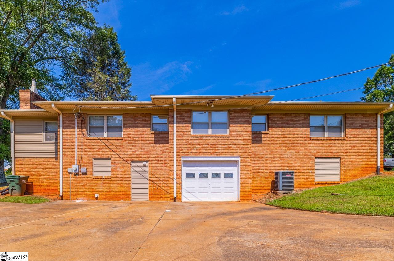 849 Harvey Road Greer, SC 29651