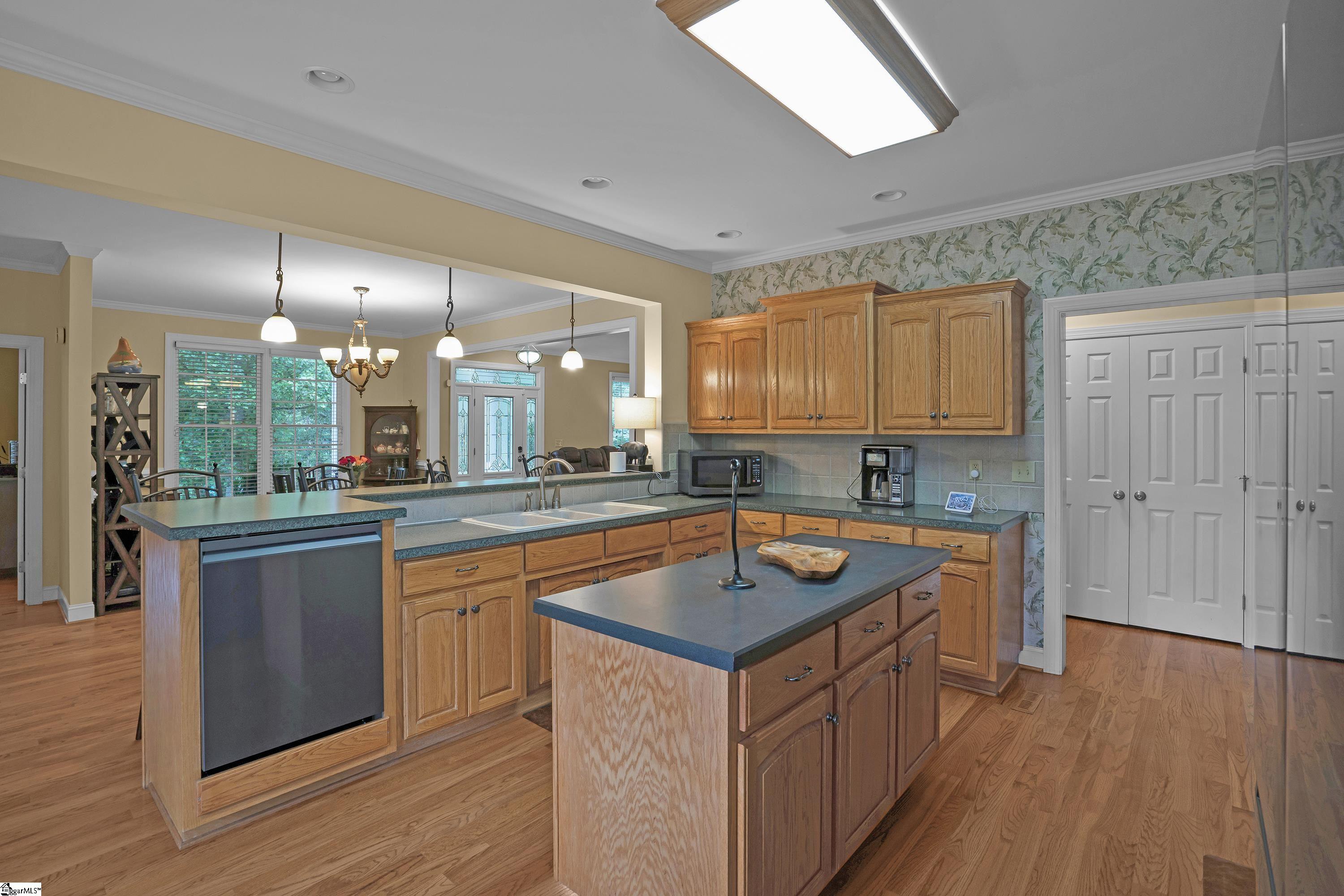 1527 S Blackstock Road Landrum, SC 29356