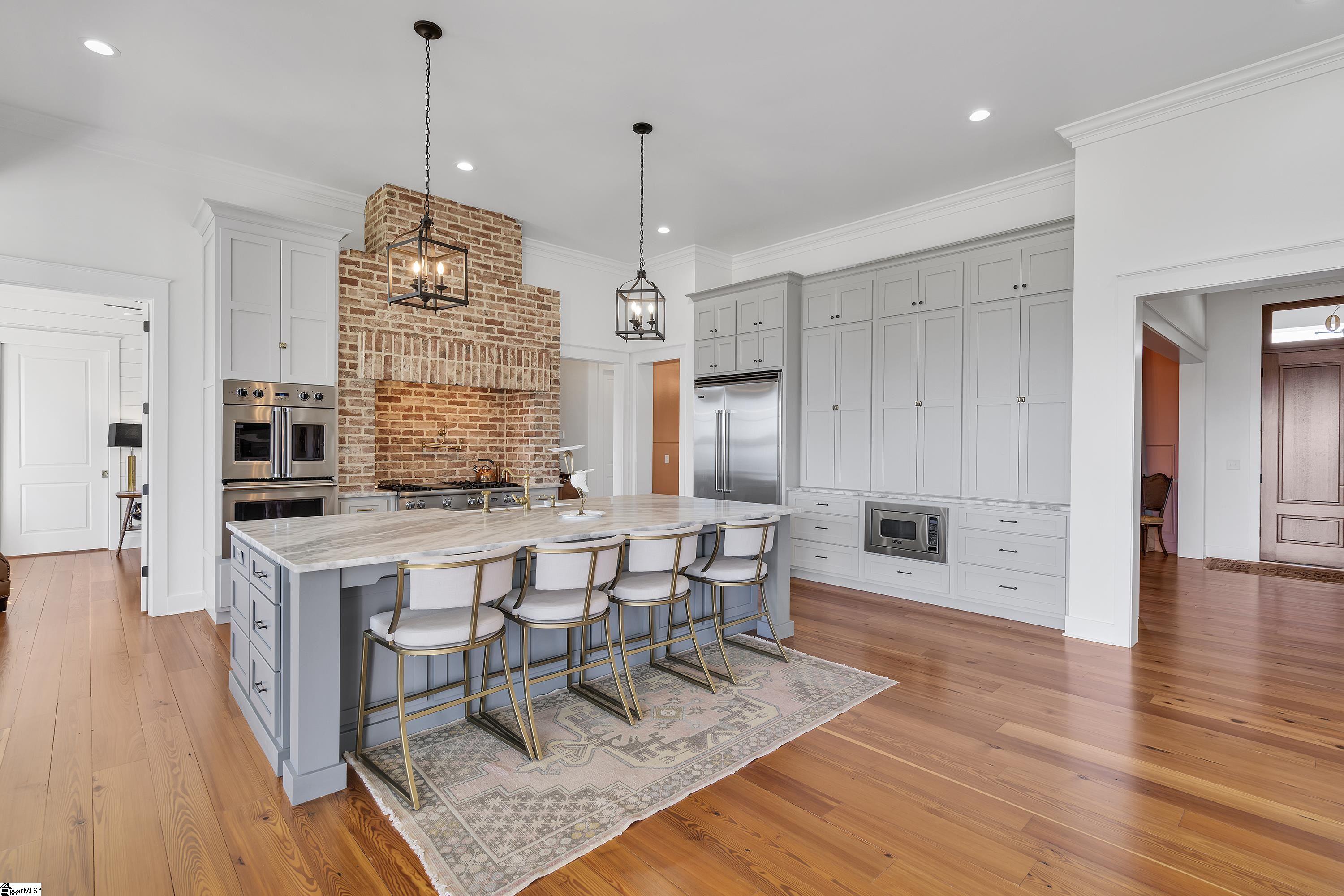 100 Keowee Club Road Townville, SC 29689